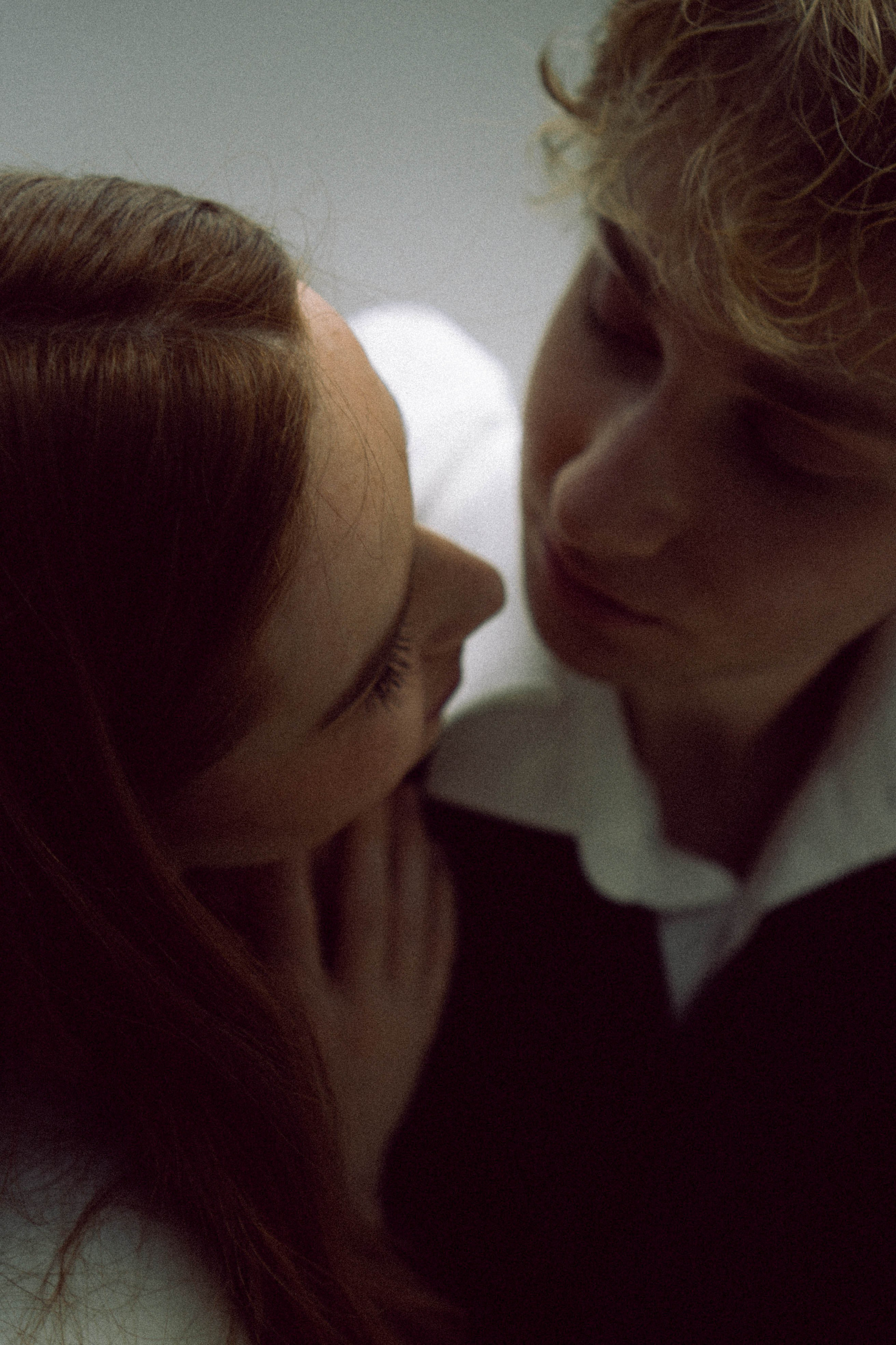 СВАДЕБНАЯ СЬЕМКА В ОТЕЛЕ. СБОРЫ ЖЕНИХА И НЕВЕСТЫ И ТАКЖЕ ТОР И ПОДГОТОВКА К ПРОГУЛКЕ. Профессиональный фотограф, Санкт-Петербург — Виктория Богомолова