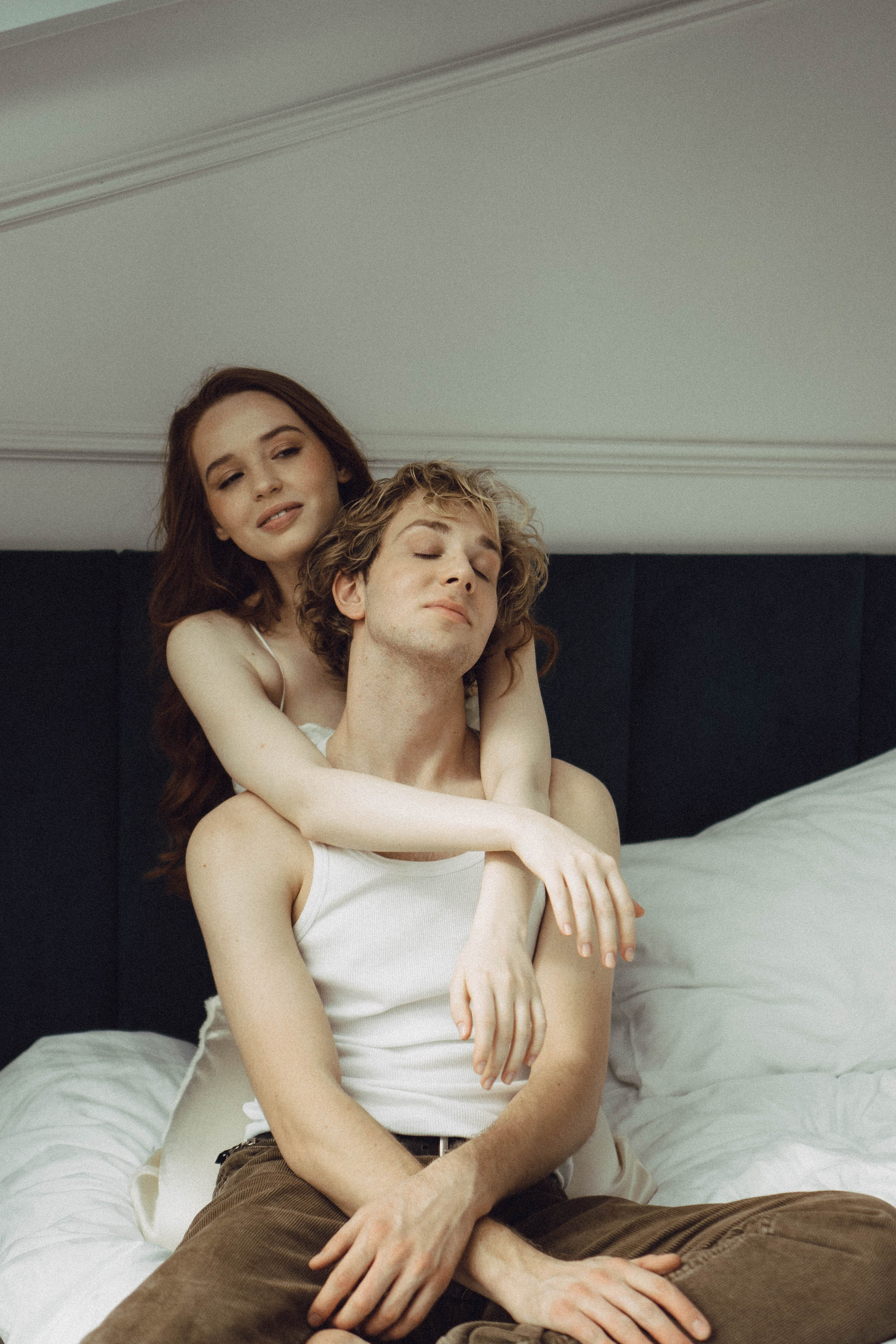 СВАДЕБНАЯ СЬЕМКА В ОТЕЛЕ. СБОРЫ ЖЕНИХА И НЕВЕСТЫ И ТАКЖЕ ТОР И ПОДГОТОВКА К ПРОГУЛКЕ. Профессиональный фотограф, Санкт-Петербург — Виктория Богомолова