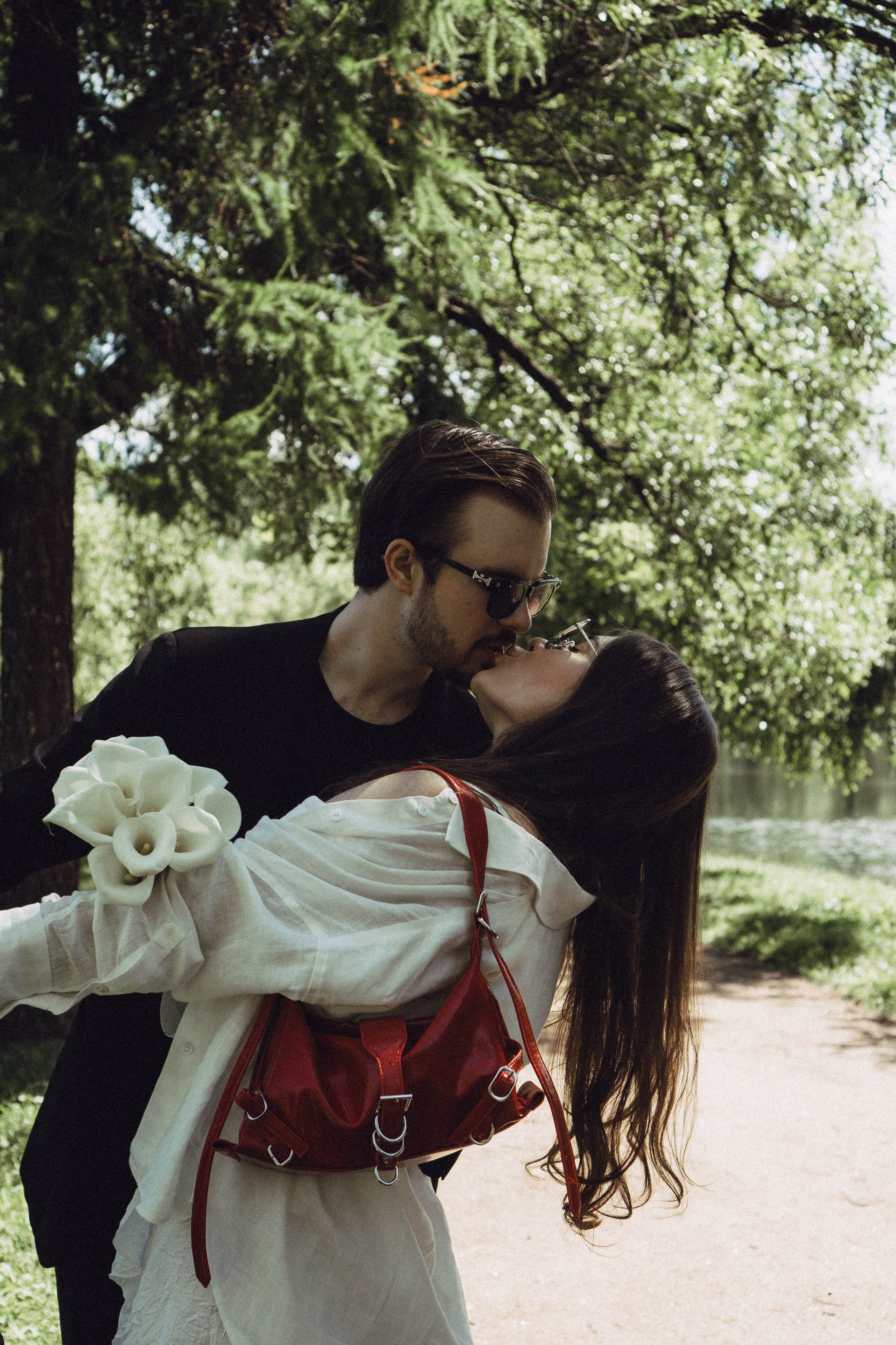 СВАДЕБНАЯ СЬЕМКА В ПАРКЕ ПОБЕДЫ И ПРОГУЛКА ПО МОСКОВСКОМУ ПРОСПЕКТУ. Профессиональный фотограф, Санкт-Петербург — Виктория Богомолова