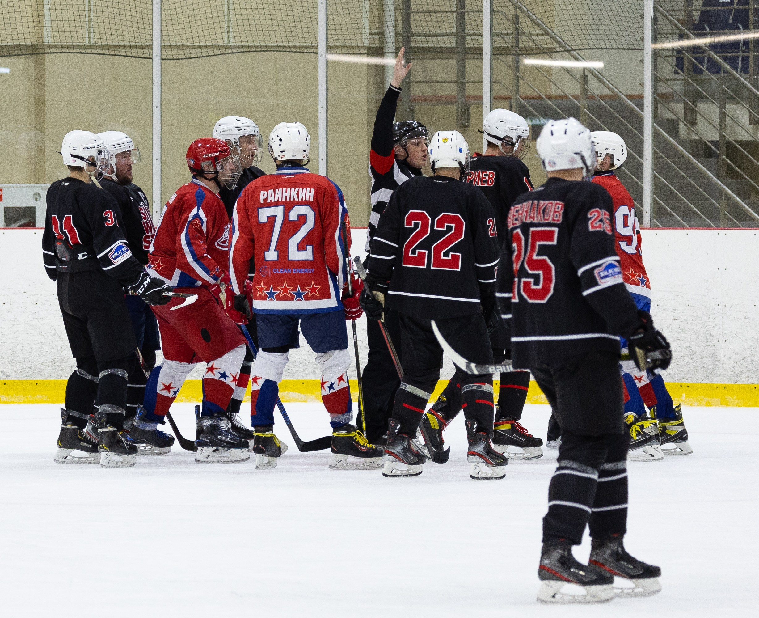 Хоккей. Портретист и репортажный фотограф Михаил Оношко