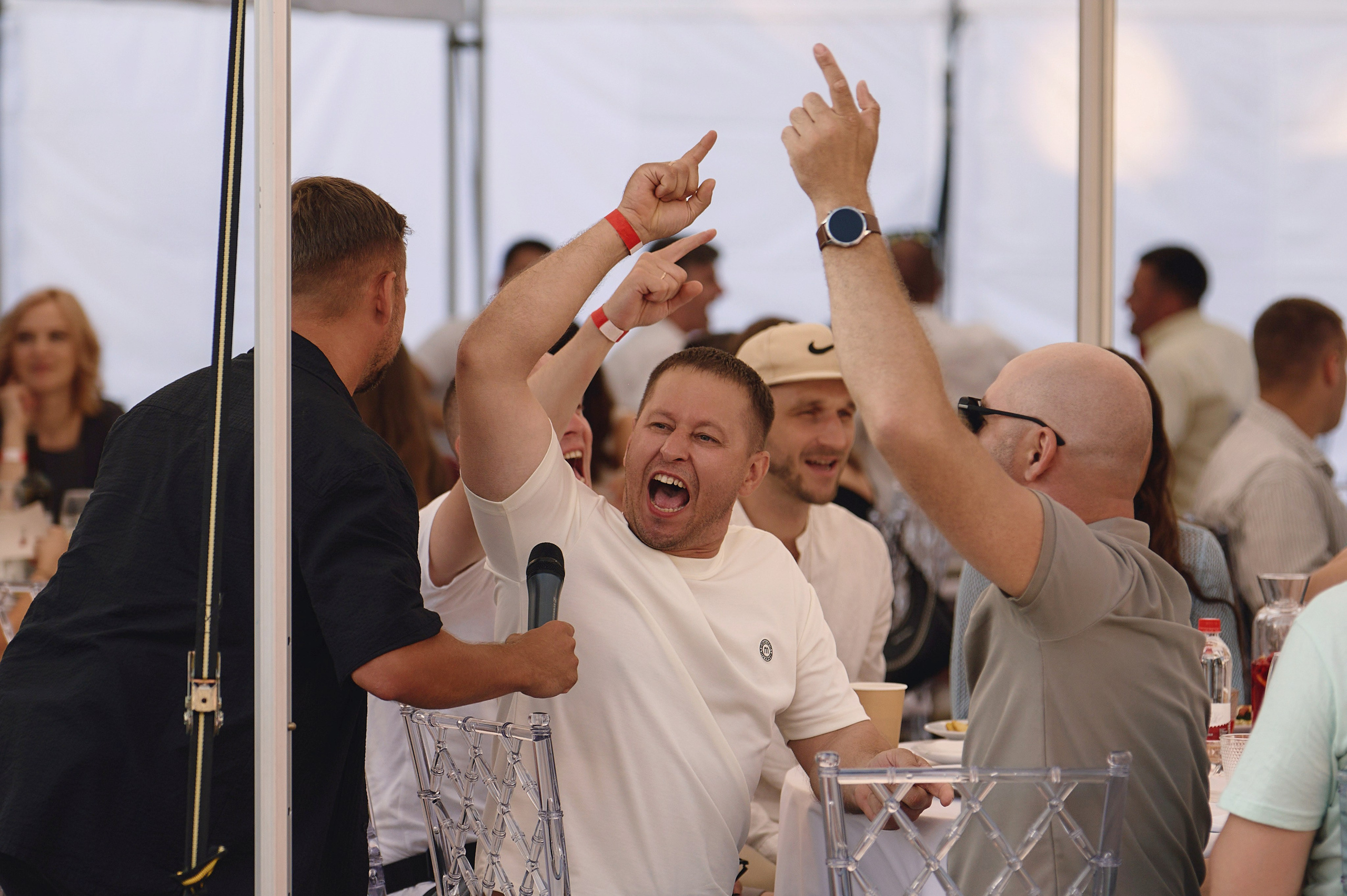 AIG. Первый альбом. Ваш мультижанровый фотограф Александр Белов