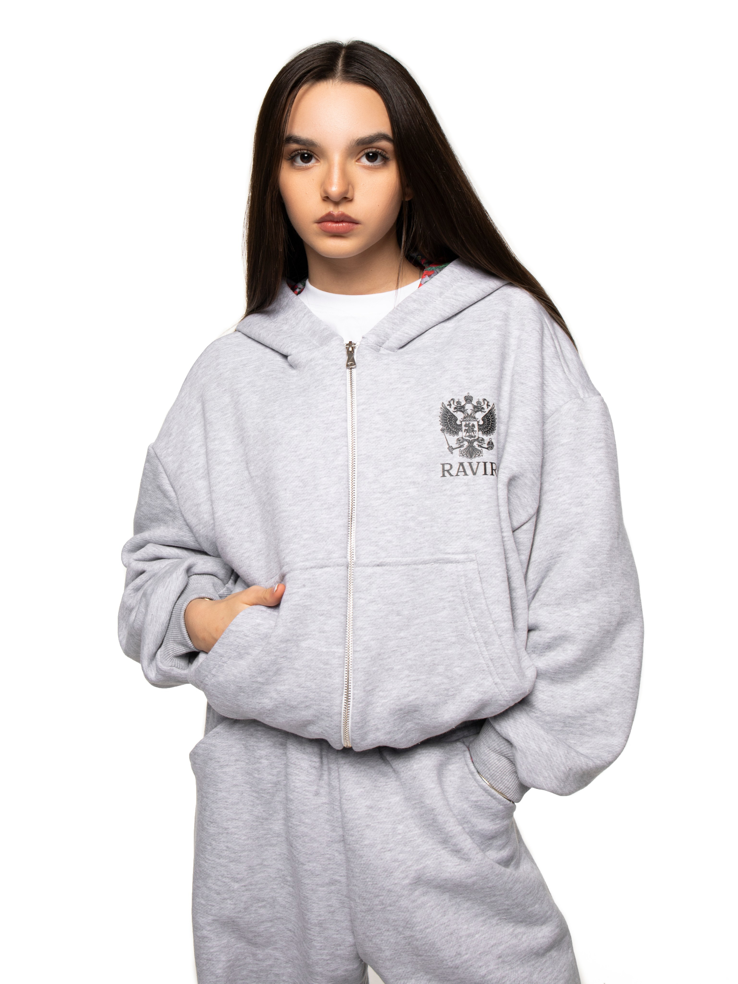 КАТАЛОГ | белый фон. RUNA production — стильные съемки для брендов