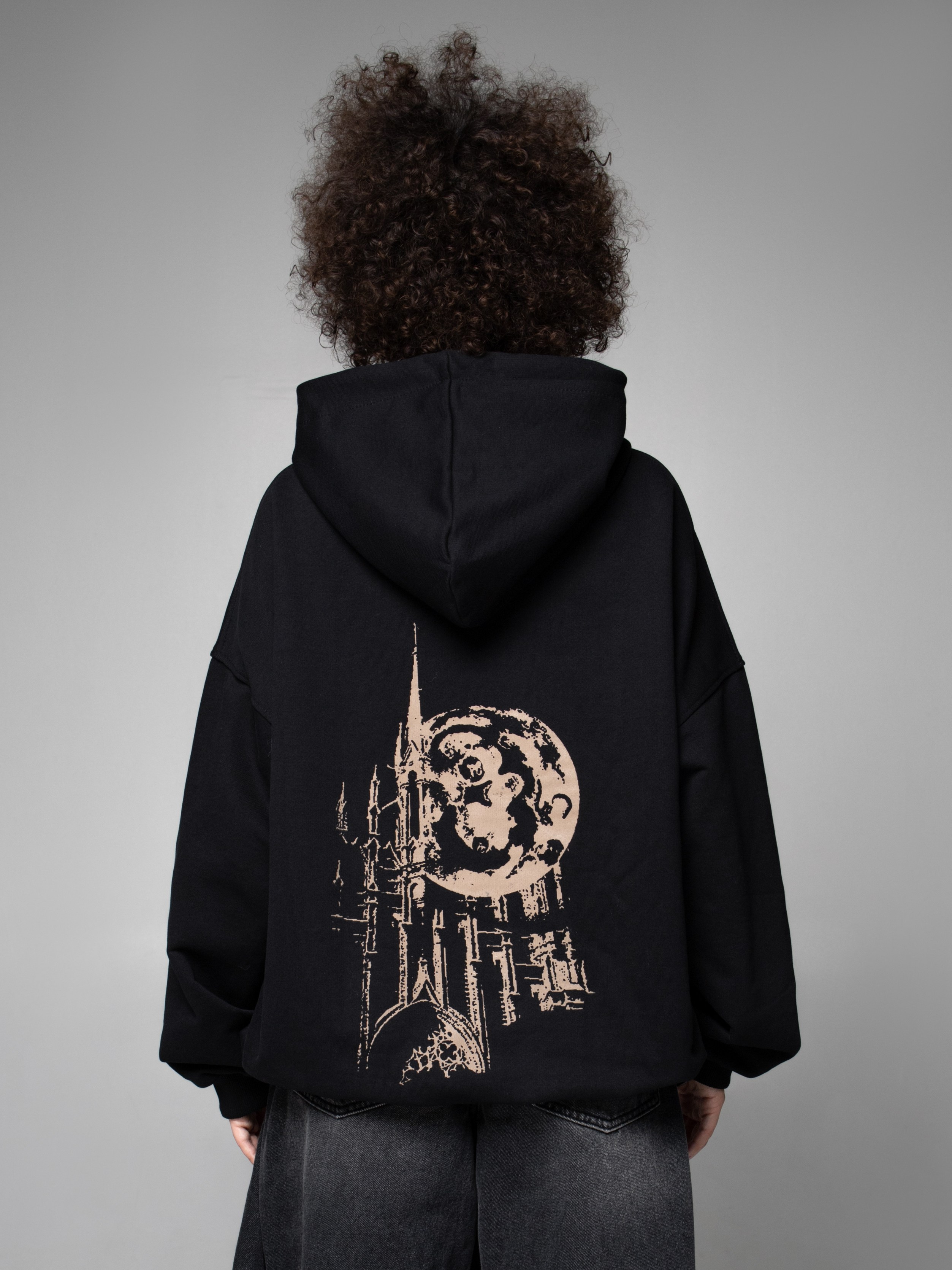 КАТАЛОГ | серый фон. RUNA production — стильные съемки для брендов