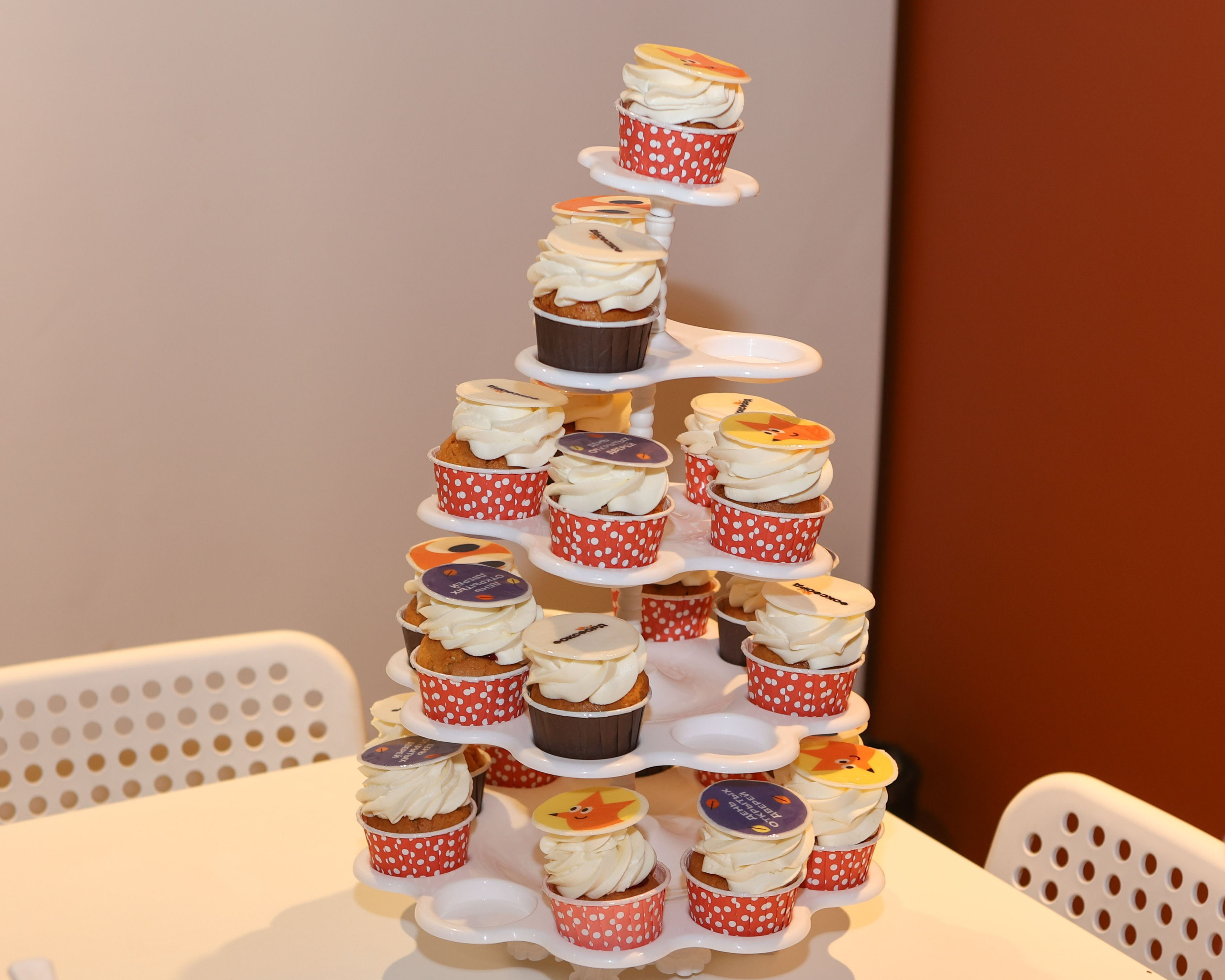 Фоксфорд 3-4 классы. Выпускные альбомы и школьный фотограф в Подольске, Троицке, Щербинке, Москве и Московской области