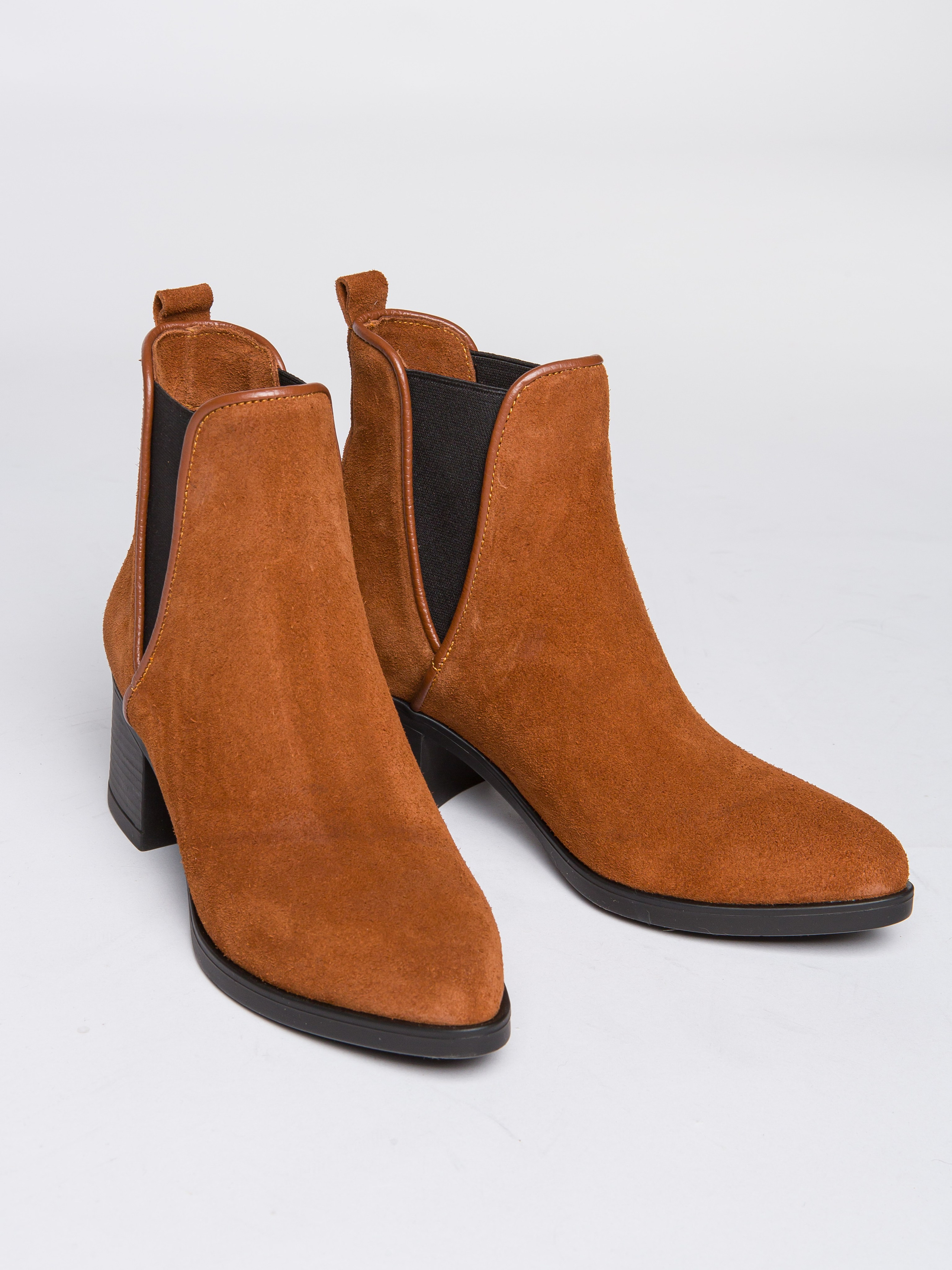 Обувь на модели. Фотограф Мария Кольцова