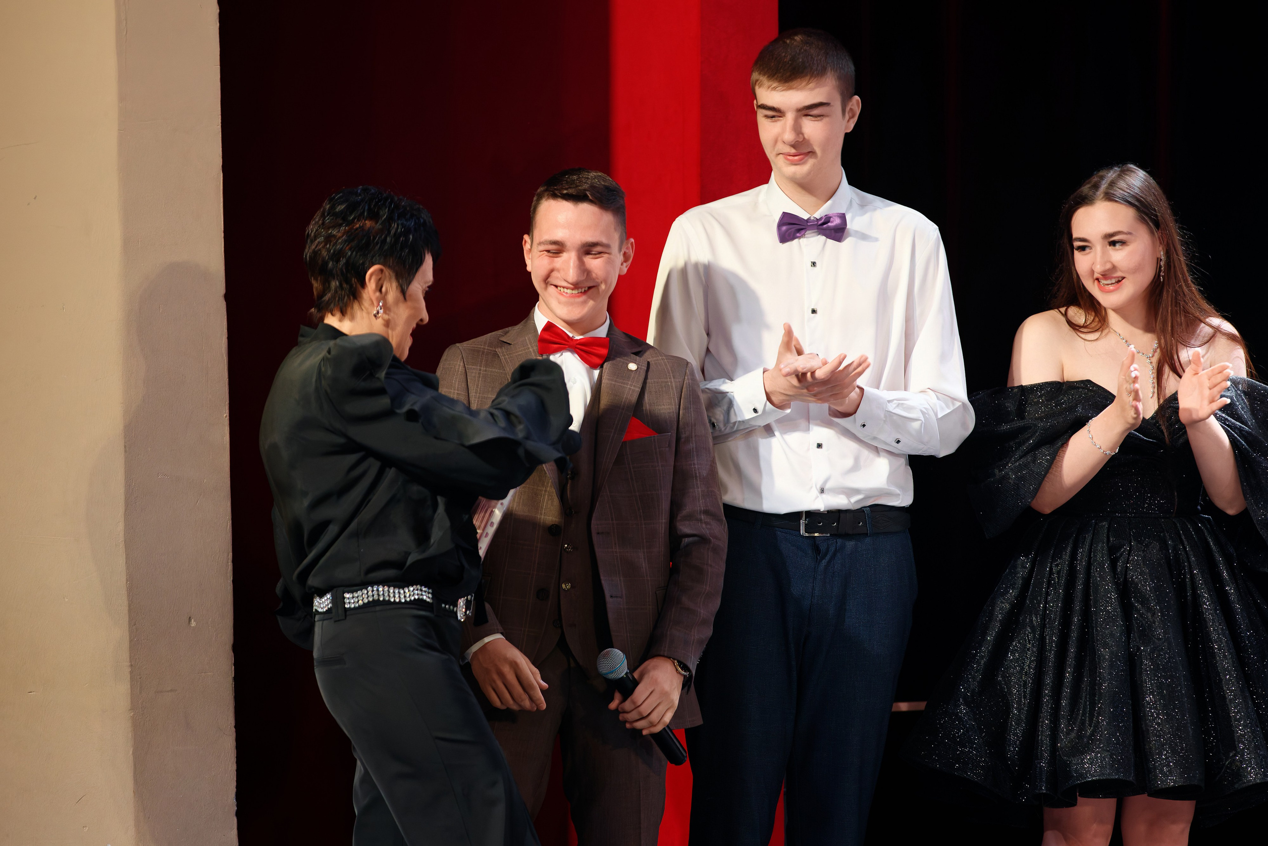 Выпускной школы 56 11Б. Семейный фотограф — Макс Белогрудов