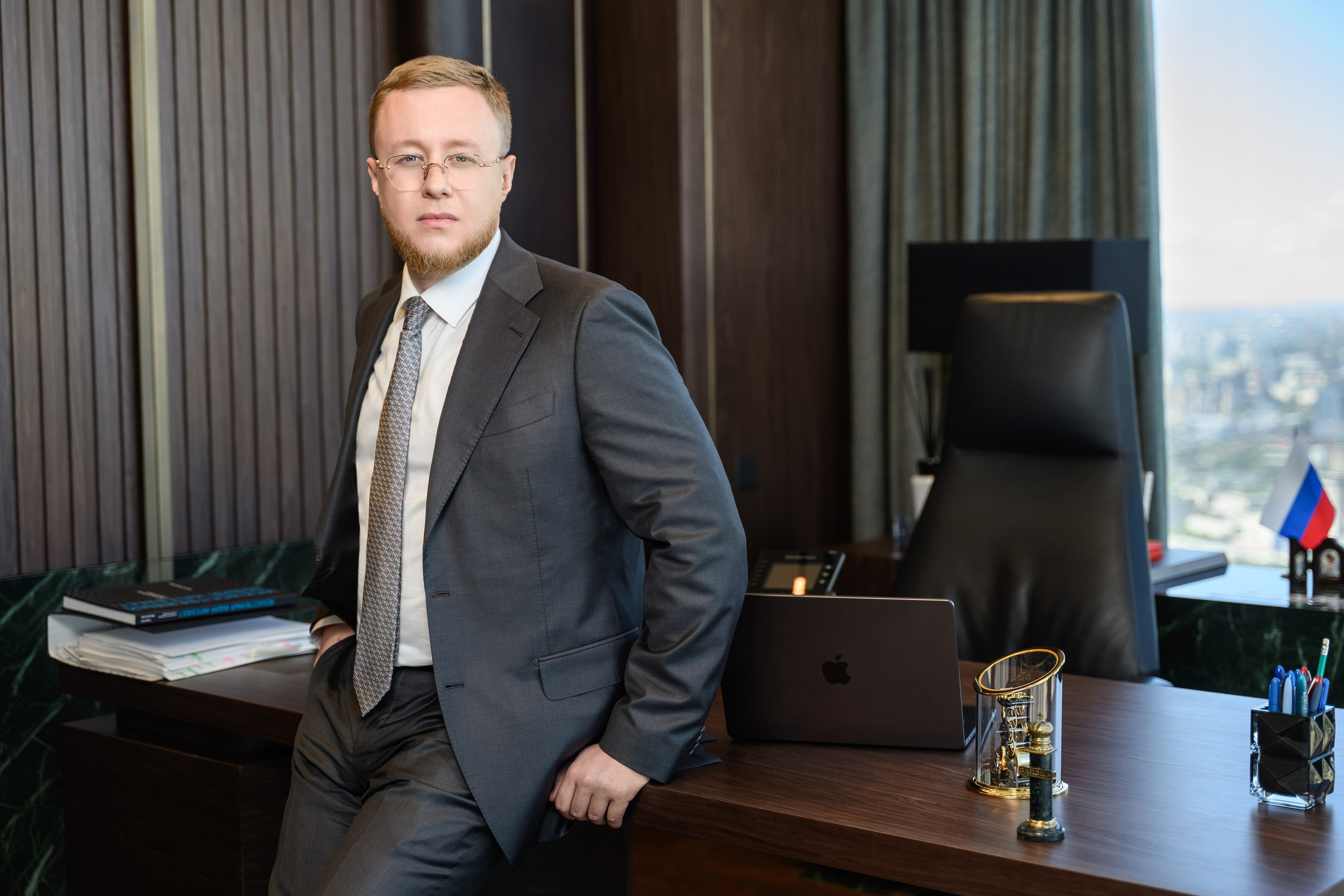 Бизнес портрет. Алексей Мигачёв фотограф и видеооператор в Москве