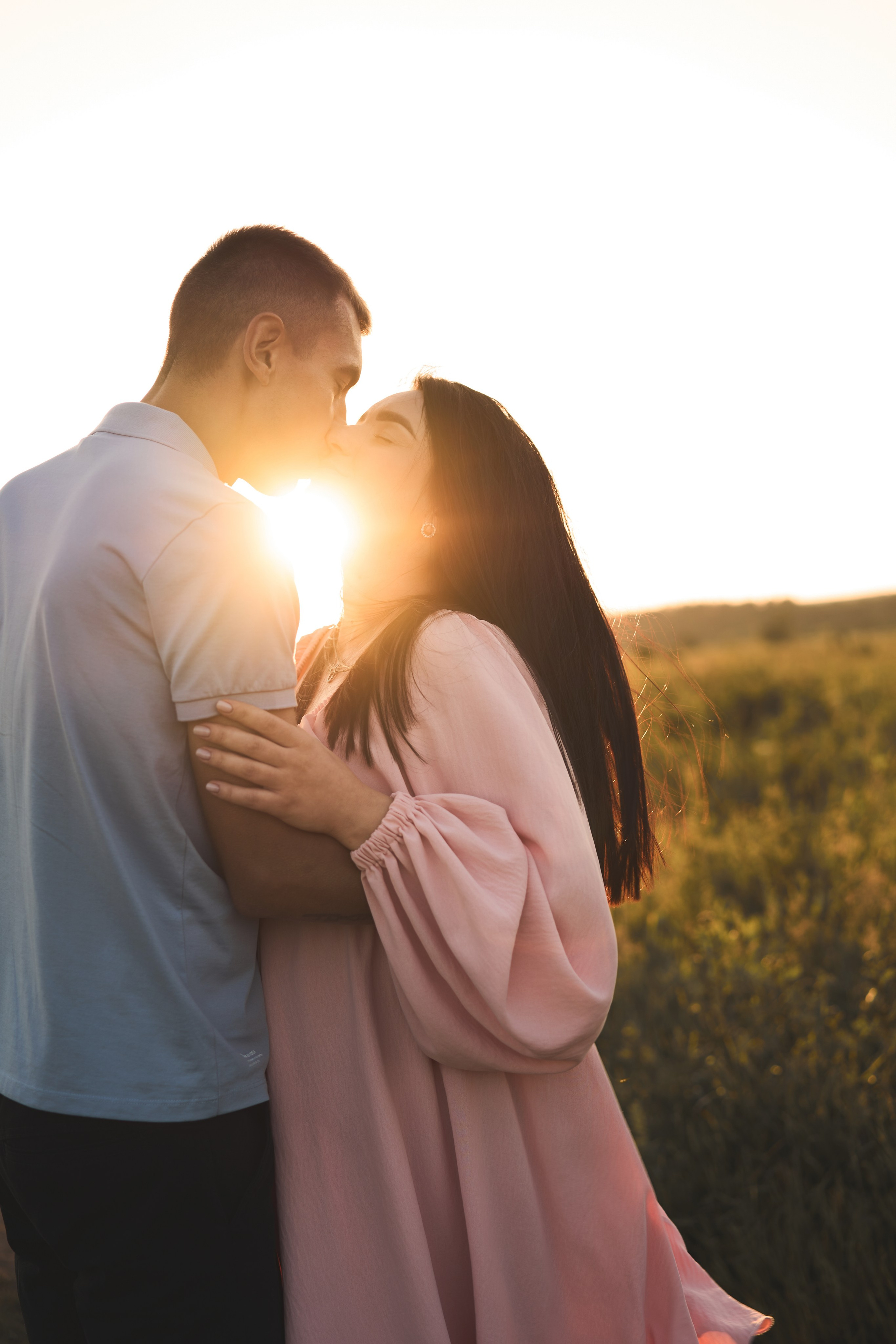 Семейная фотосессия беременность на закате. Фотограф Екатеринбург Кокшарова Александра
