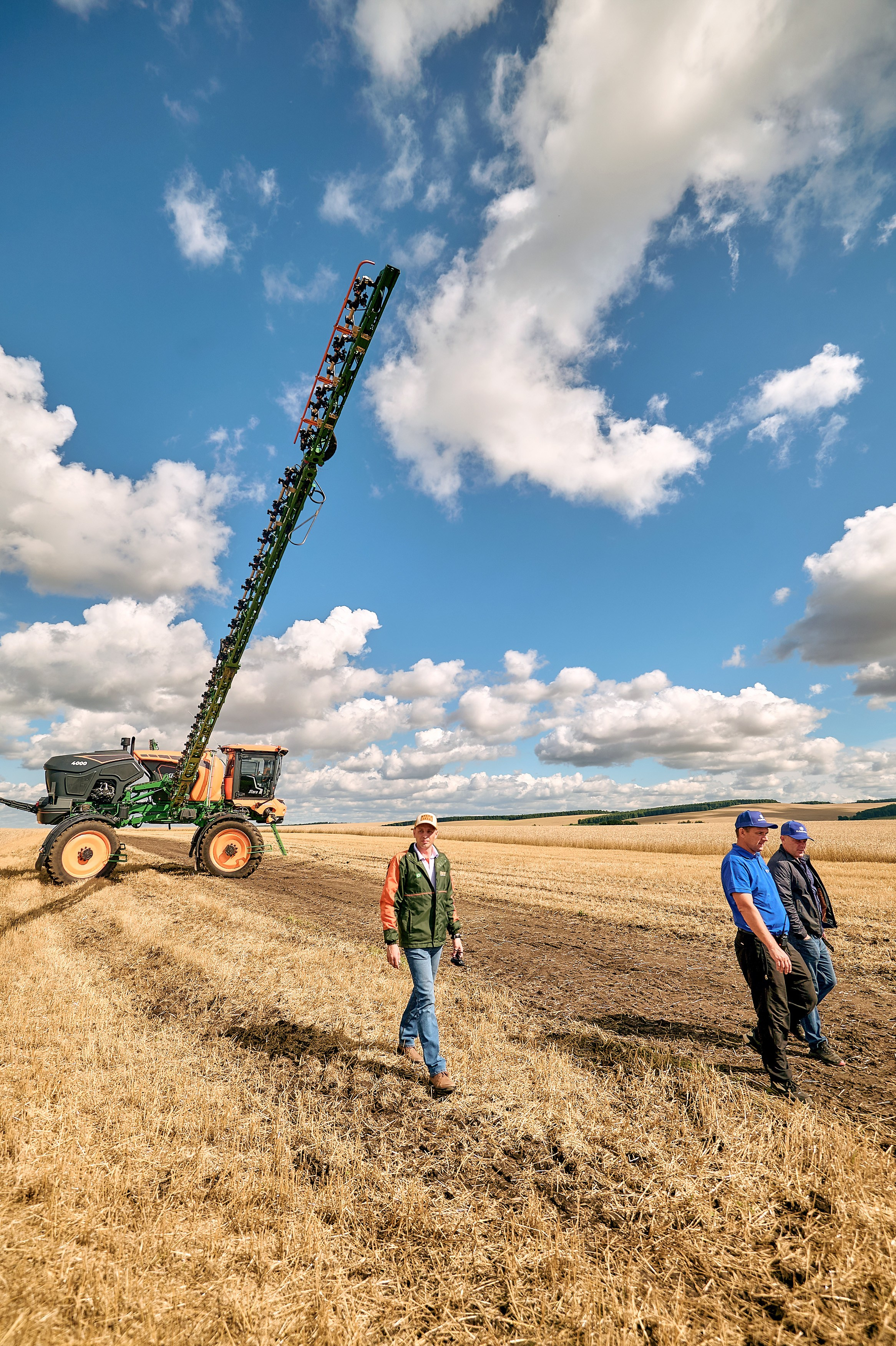 Портфолио репортажной фотосъёмки: сельхозтехника "Галактика". Фотограф Яковлев Роман — Красноярск