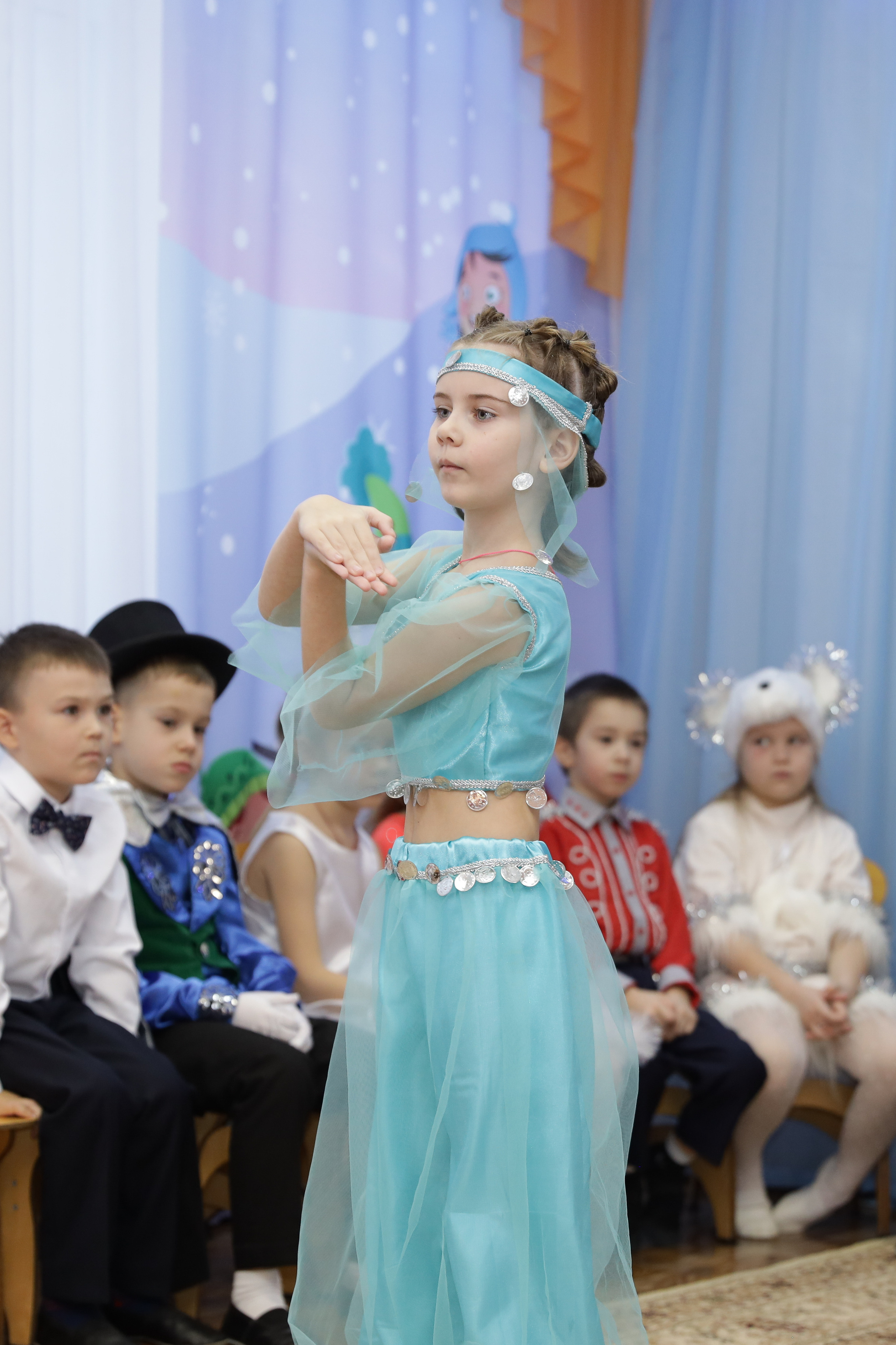 Утренник. Бочарова Мария — школьный фотограф Апрелевка, Новая Москва, Московская область