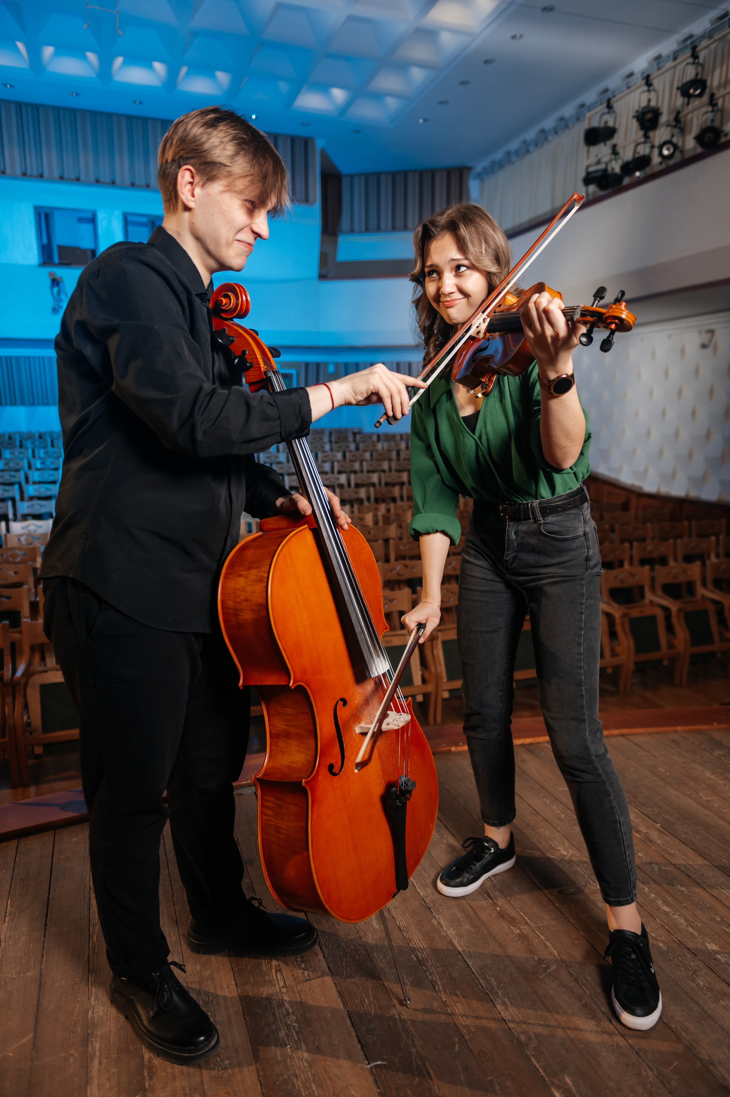 Старшие классы. Современные выпускные альбомы в Новосибирске