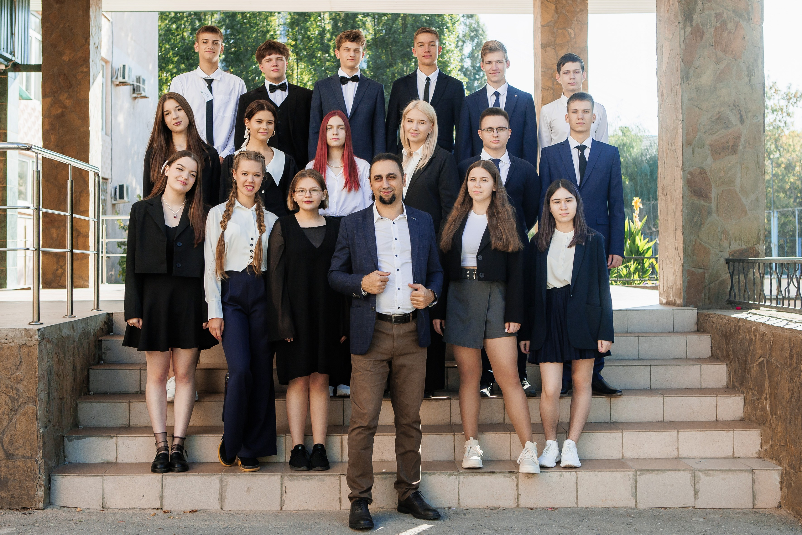Гимназия 12 11 А 2024. Свадебный и портретный Фотограф в Липецке Дмитрий Котюков
