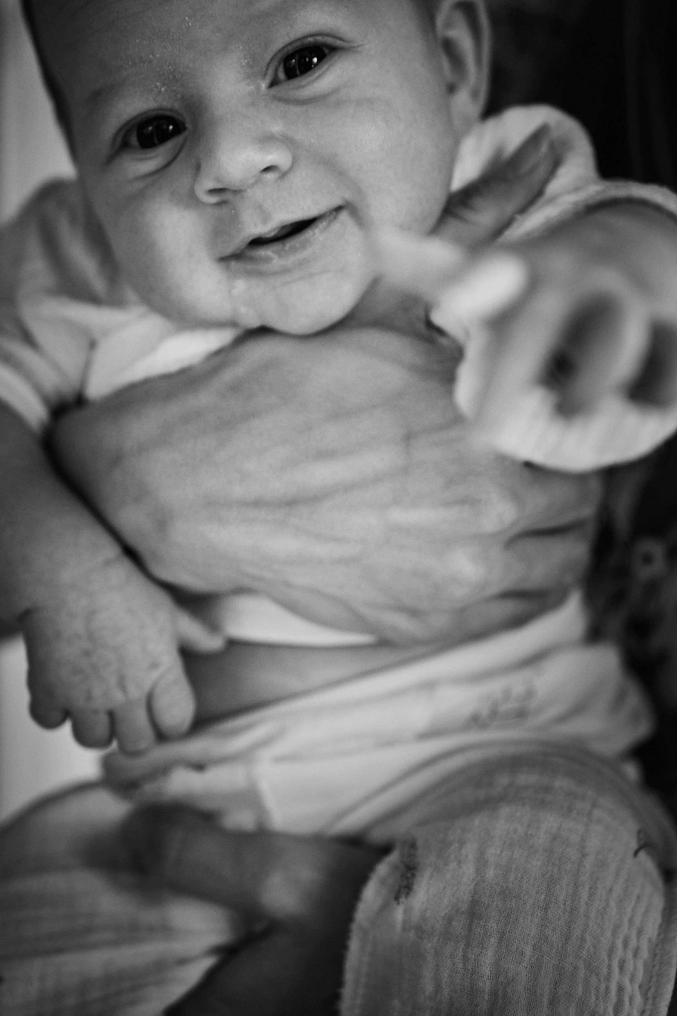 Четверо детей в доме. Фотограф Женя Пашкина