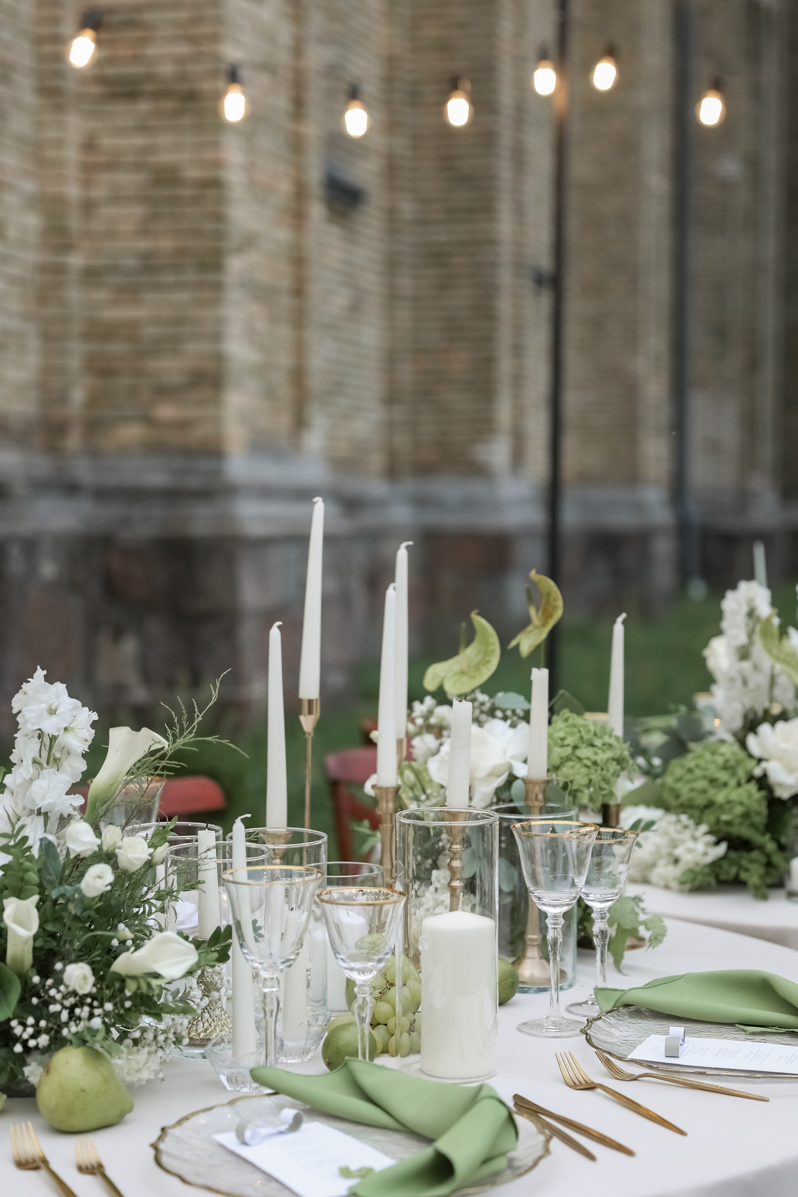 Кирилл и Виктория. Свадебные фотограф и видеограф в Минске Голдосовы Марина и Вадим