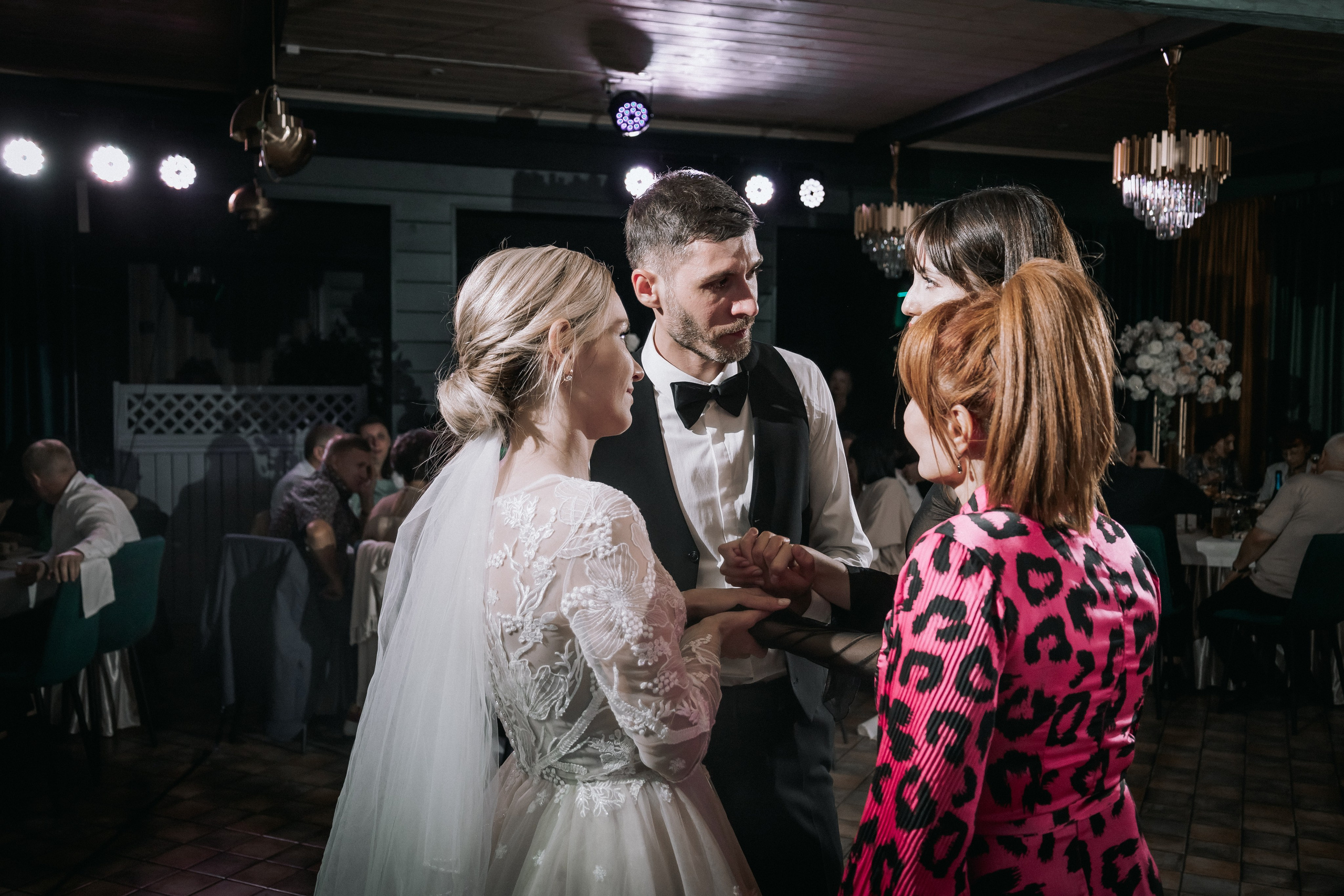 Свадебный день. Дарья и Джем. Свадебная фотография. Арина Рубах