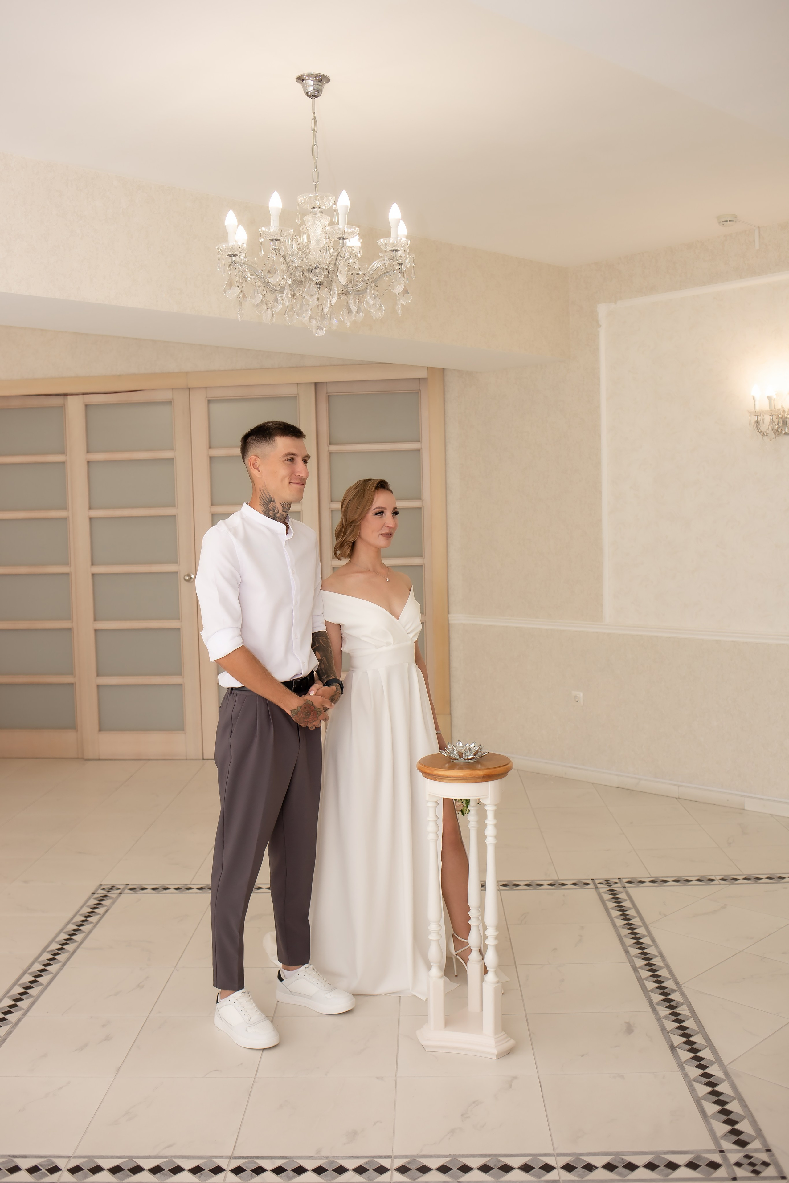 Саша и Вика. Биржевой сквер. Фотограф в Калининграде Решетникова Алина