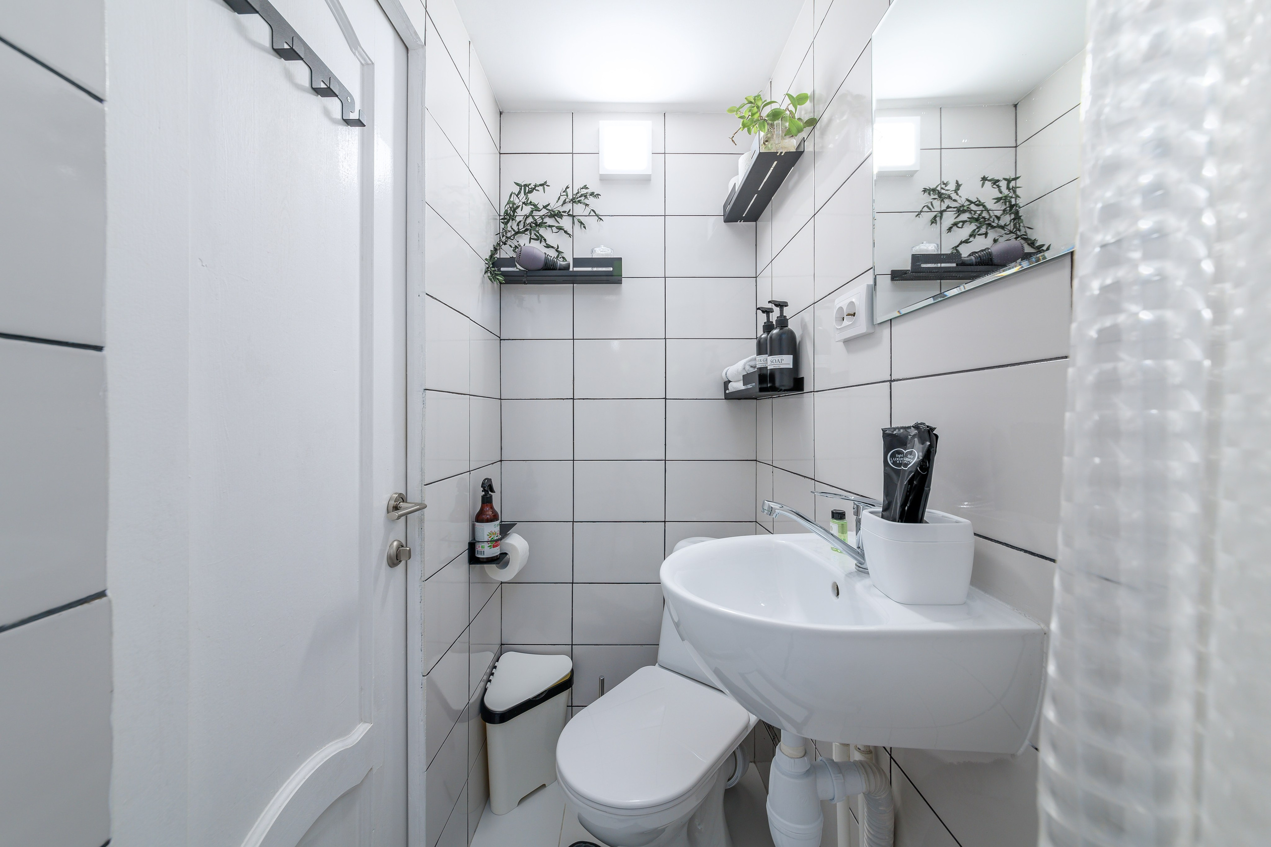 Апартаменты, Моховая ул