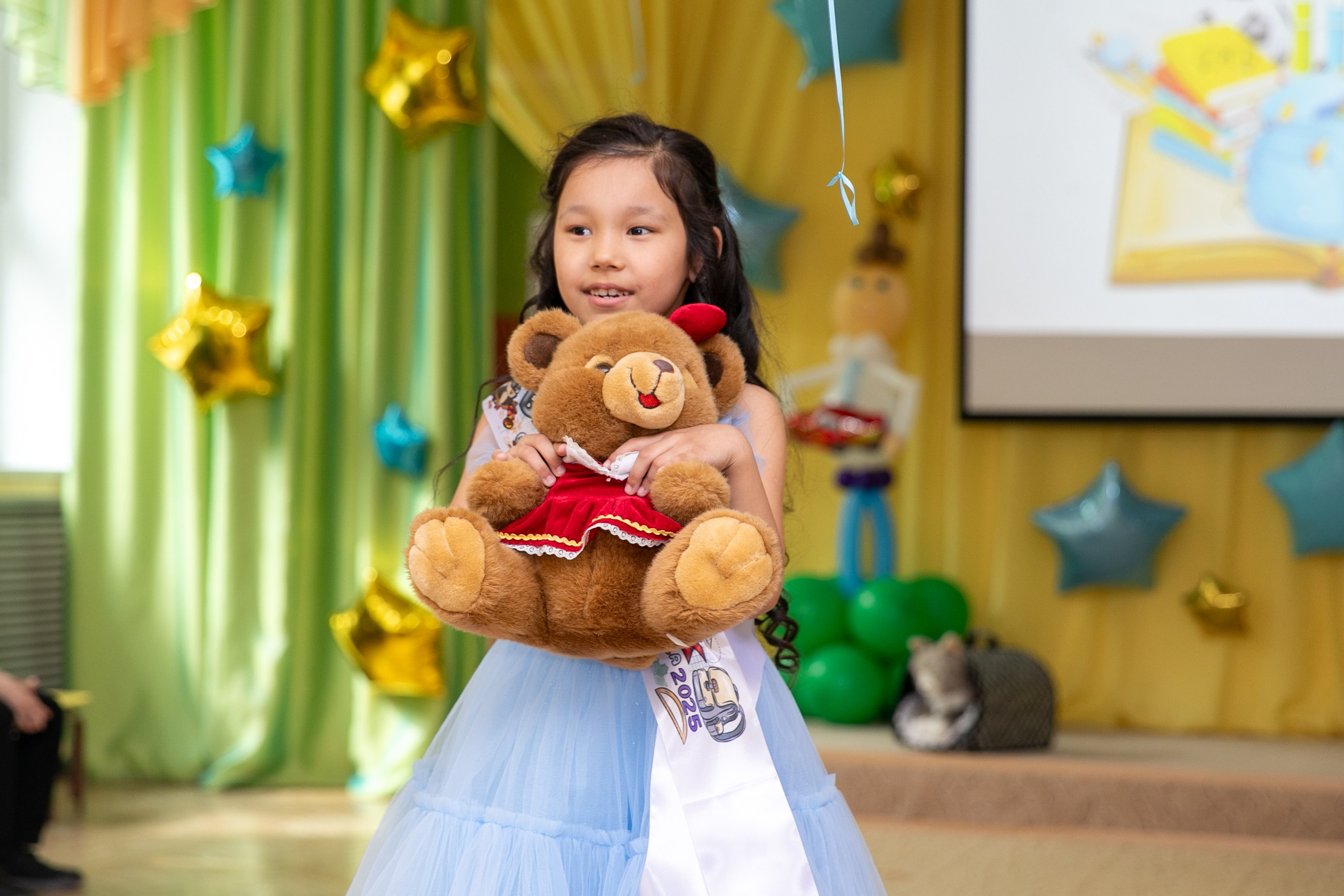 Выпускной Звездочка  2025. Школьный и детский фотограф в Южно-Сахалинске Анастасия Лескова