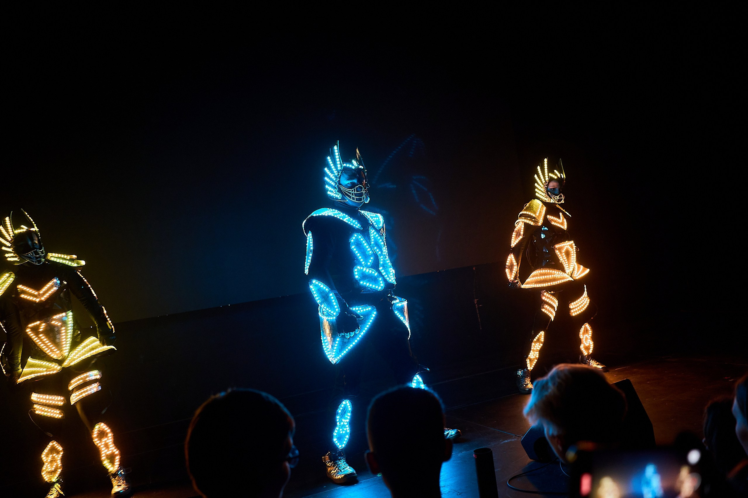 Выпускной 2024 концертный зал Академия ВТБ. Фотограф и Видеограф в Москве. Олег Корушев