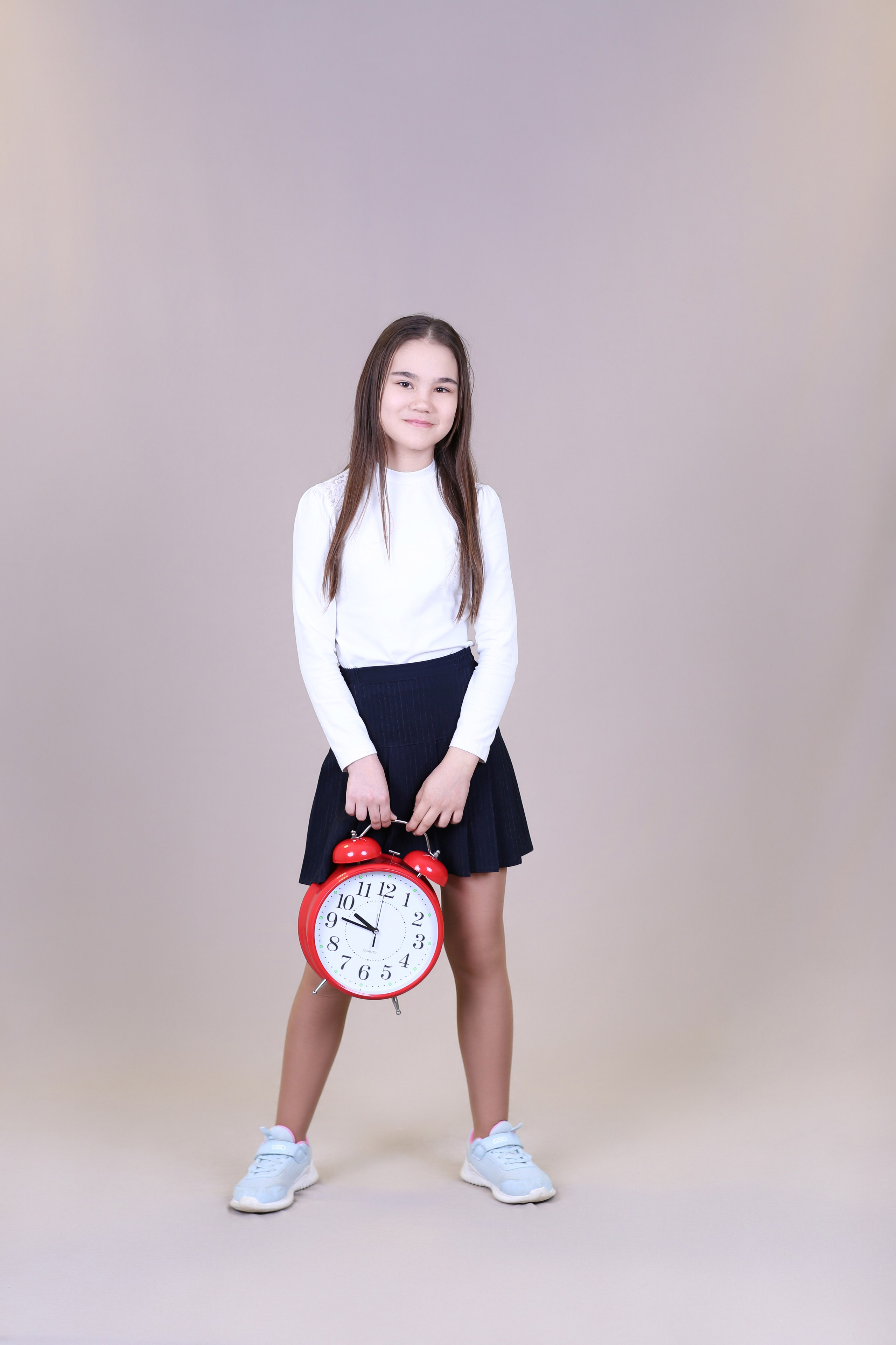 Выпускные альбомы для начальной школы печать на заказ. Выпускные альбомы в Тюмени для школ, садов, вузов спортивных секций