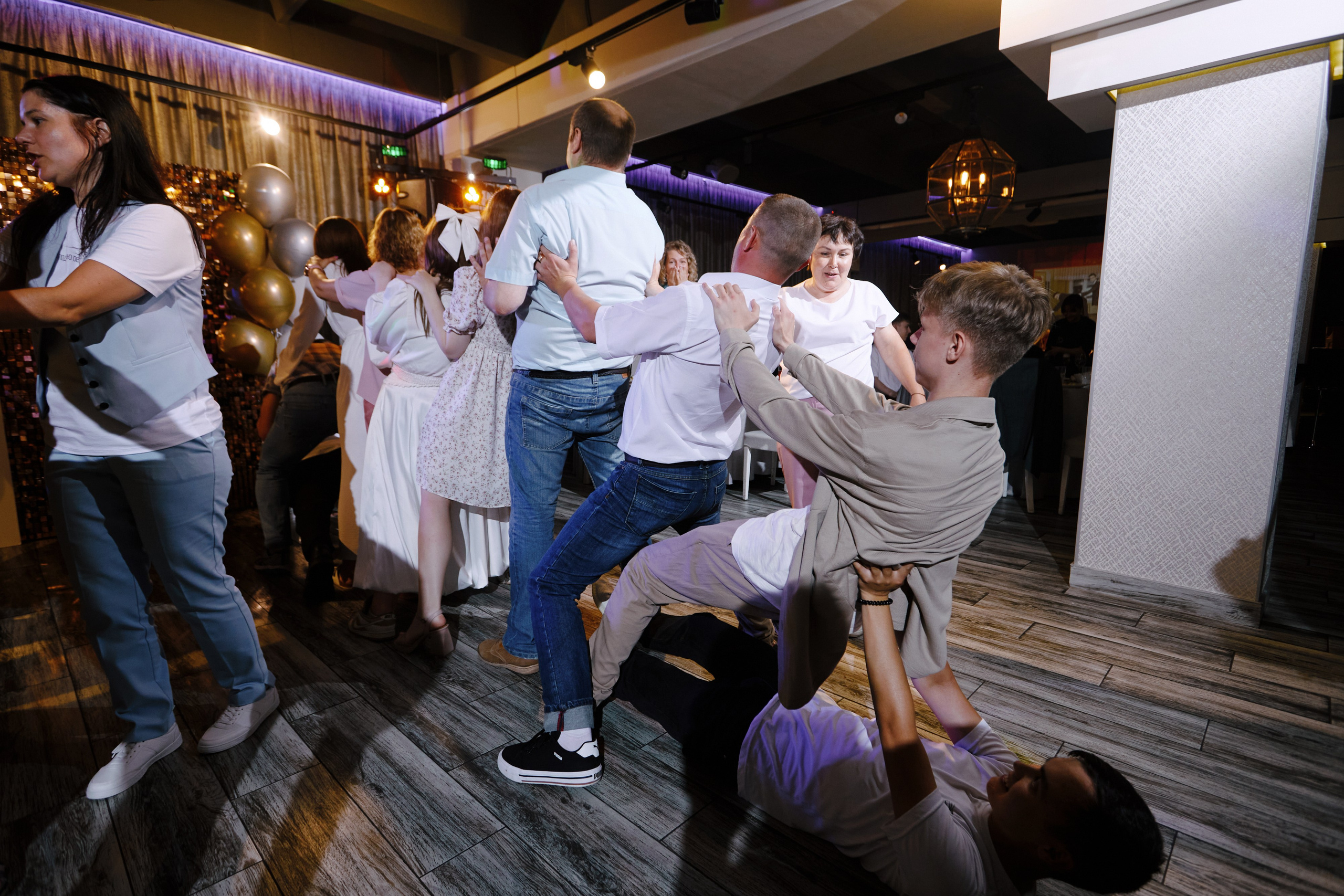 Выпускной 11кл. Портретный и свадебный фотограф в Екатеринбурге Владимир ЛузинЛузин