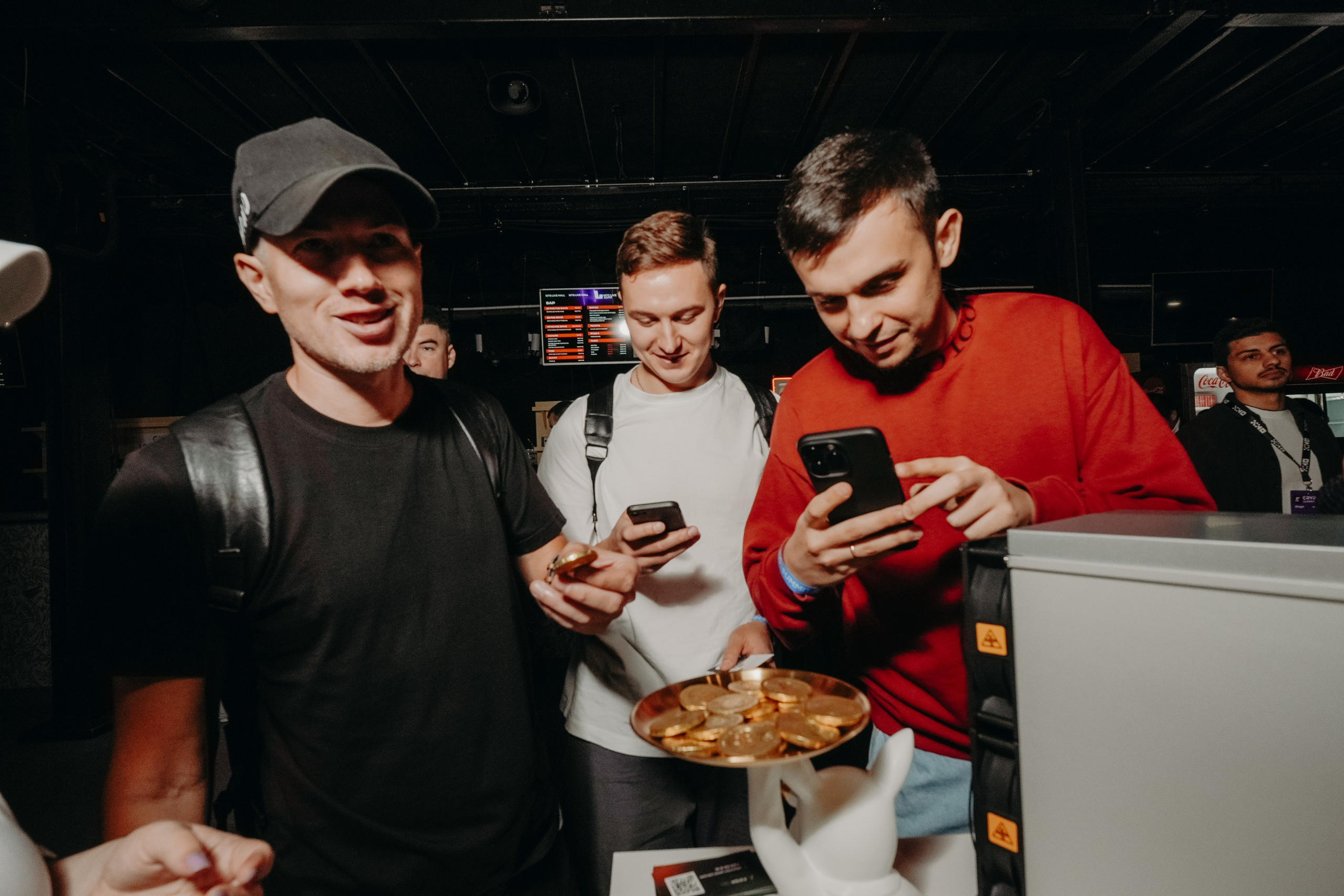 CRYPTO SUMMIT 2024. Фото | Видео Контент Мишель Ватаманюк