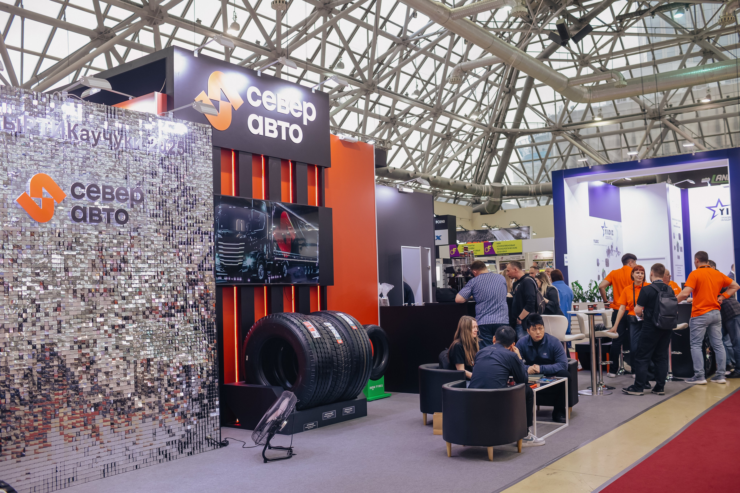 Север Авто, Выставка Экспоцентр. Фотограф и видеограф Анна Домашенко