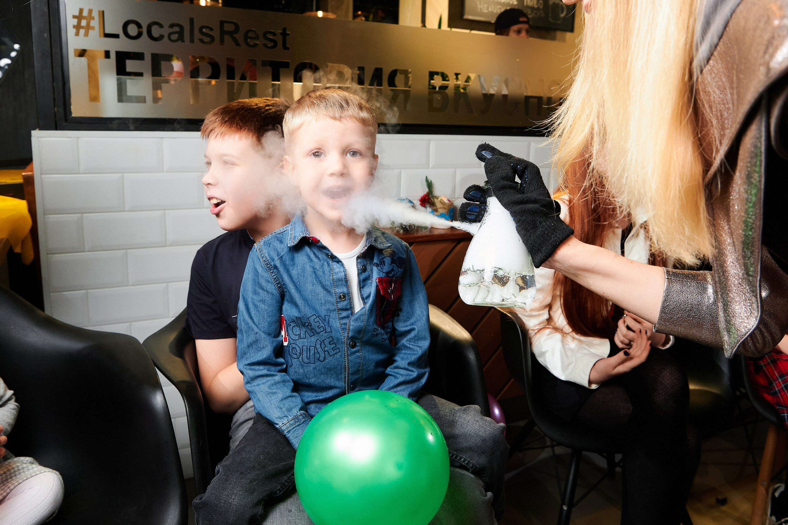 Ледяное Крио Шоу!. Goganaft.ru — Репортажный фотограф в Москве Георгий Коненков