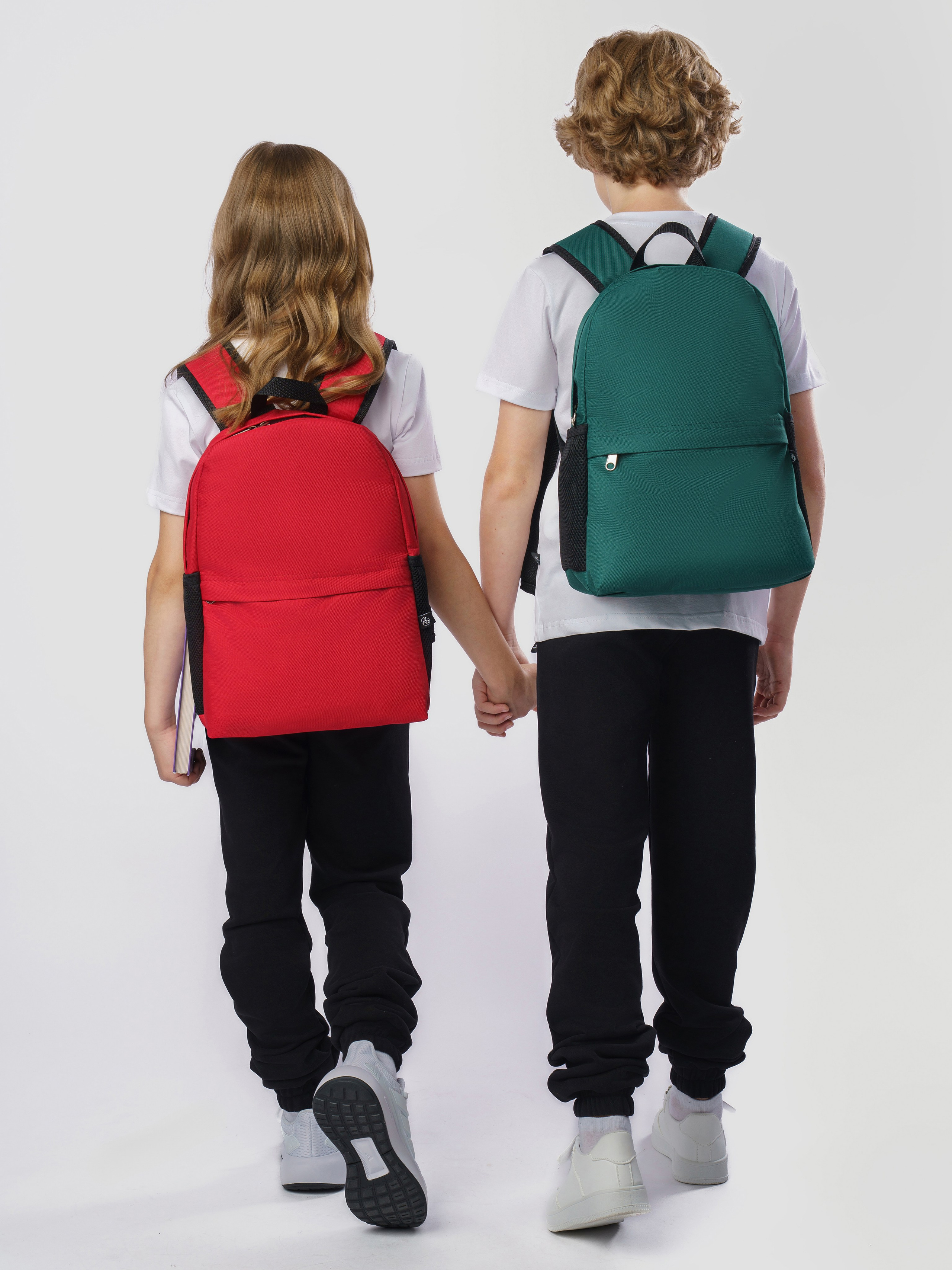 Дети (каталог). KED Production — продакшн из СПб. Создаём фото, видео и контент, который помогает брендам и селлерам продавать больше