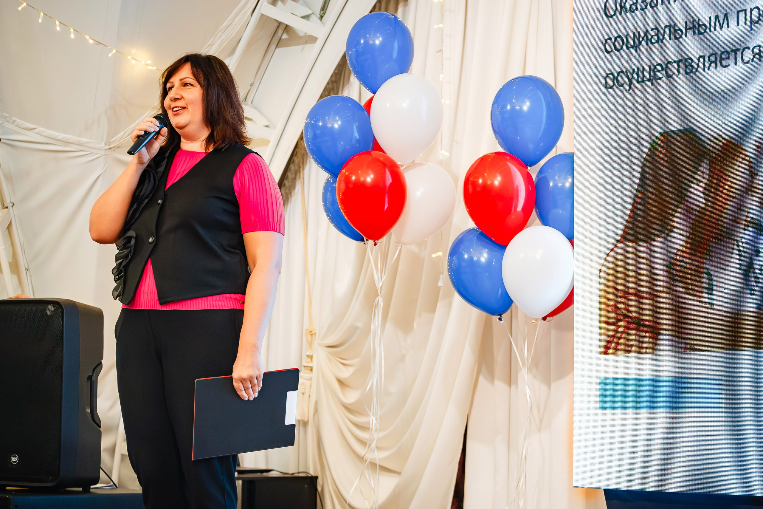 Бизнес — форум «Женщины Крыма 2024»_Симферополь_Рыбацкая деревня_23.11.24. Аминов Руслан | Фотограф