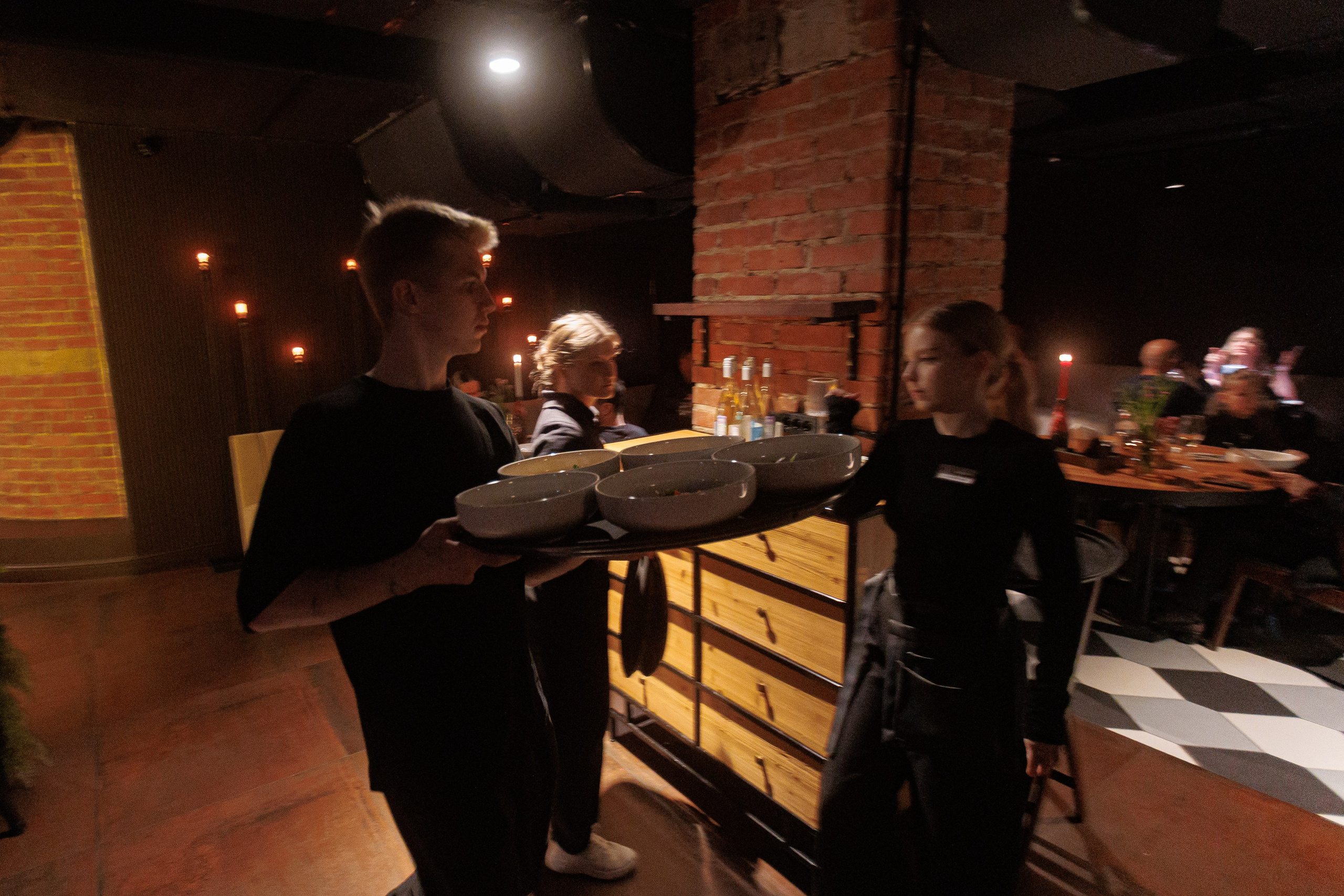 Фотографии с Гастроужина Честер Челябинск 5 ЛЕТ.5 ШЕФОВ