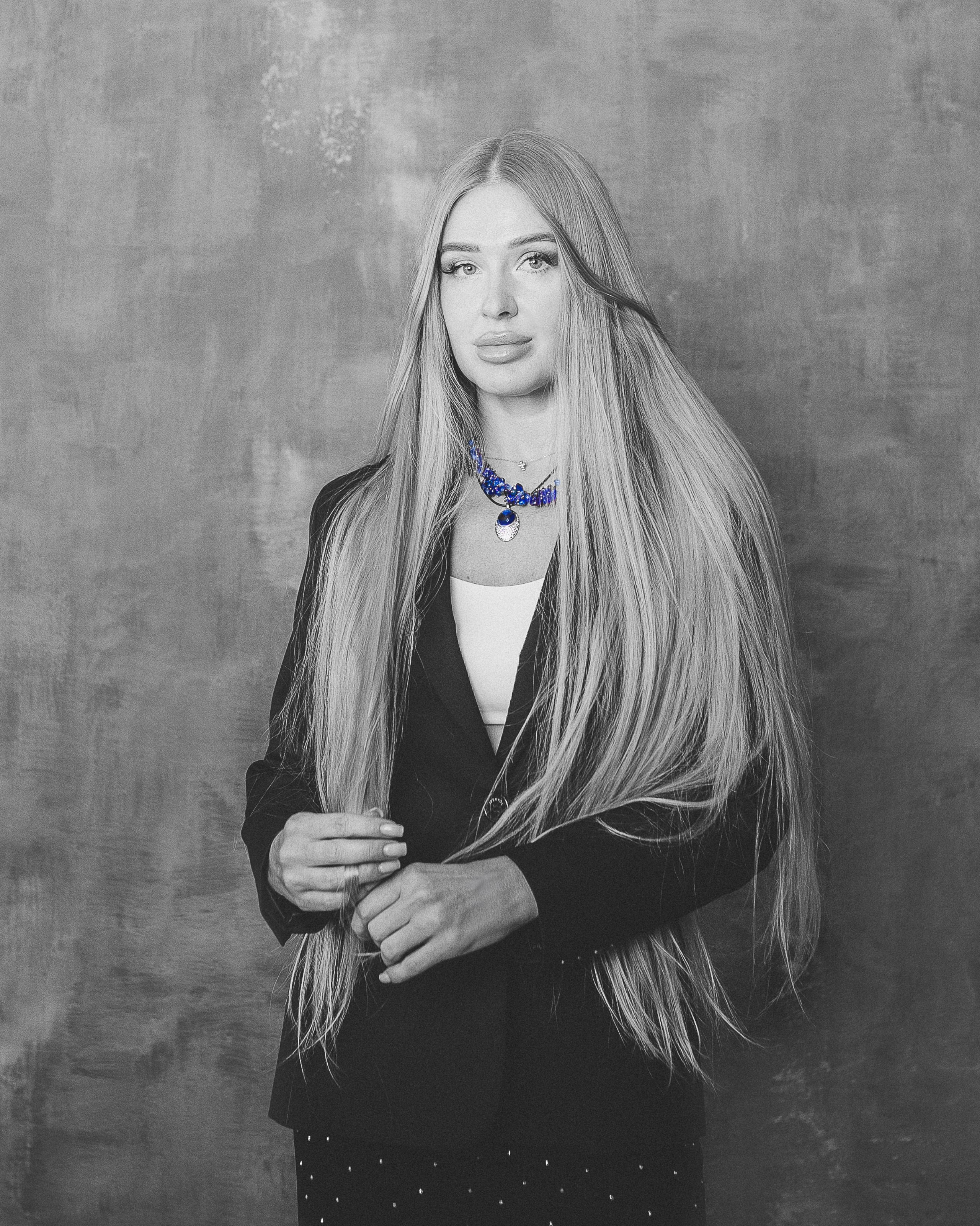 Главная мама Екатеринбурга 2024. Семейный и детский фотограф в Екатеринбурге Каликова Елена