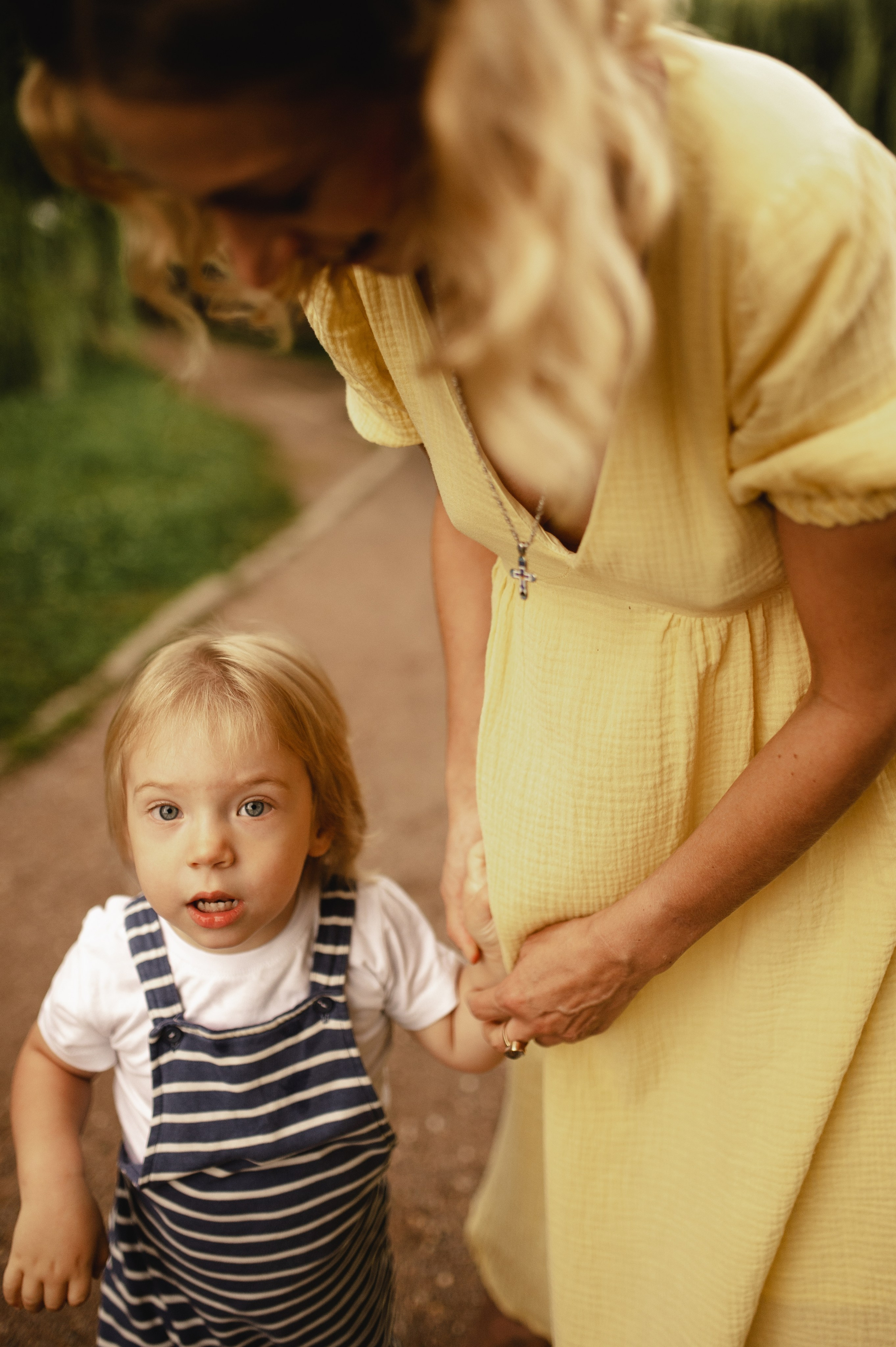 Фотосессия беременности мама и сын. Семейная фотосессия Бутово Москва фотограф Алина Морщагина