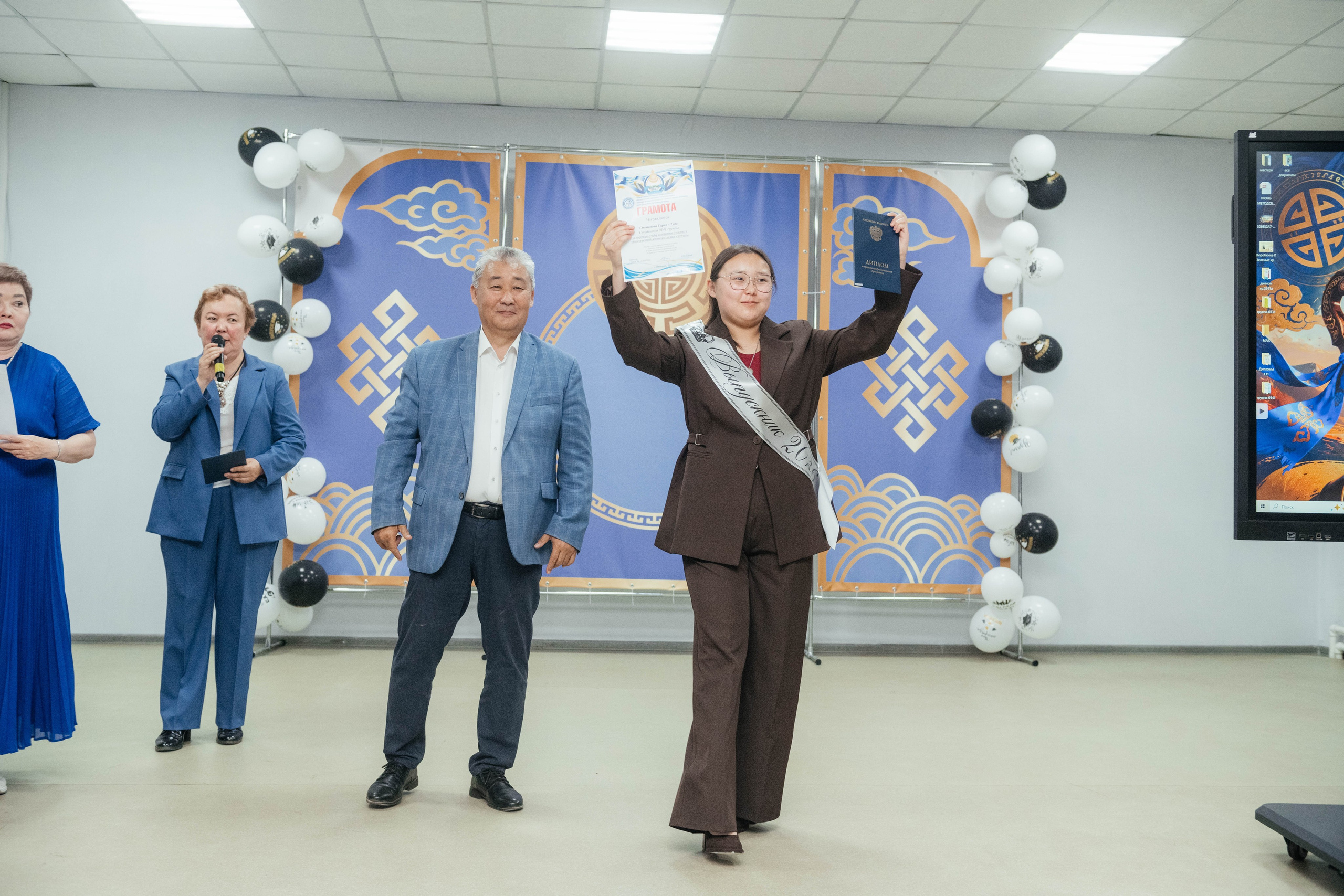 Выпускной Колледж традиционных искусств и народов Забайкалья. Фотограф Эллина Дар г. Улан-Удэ