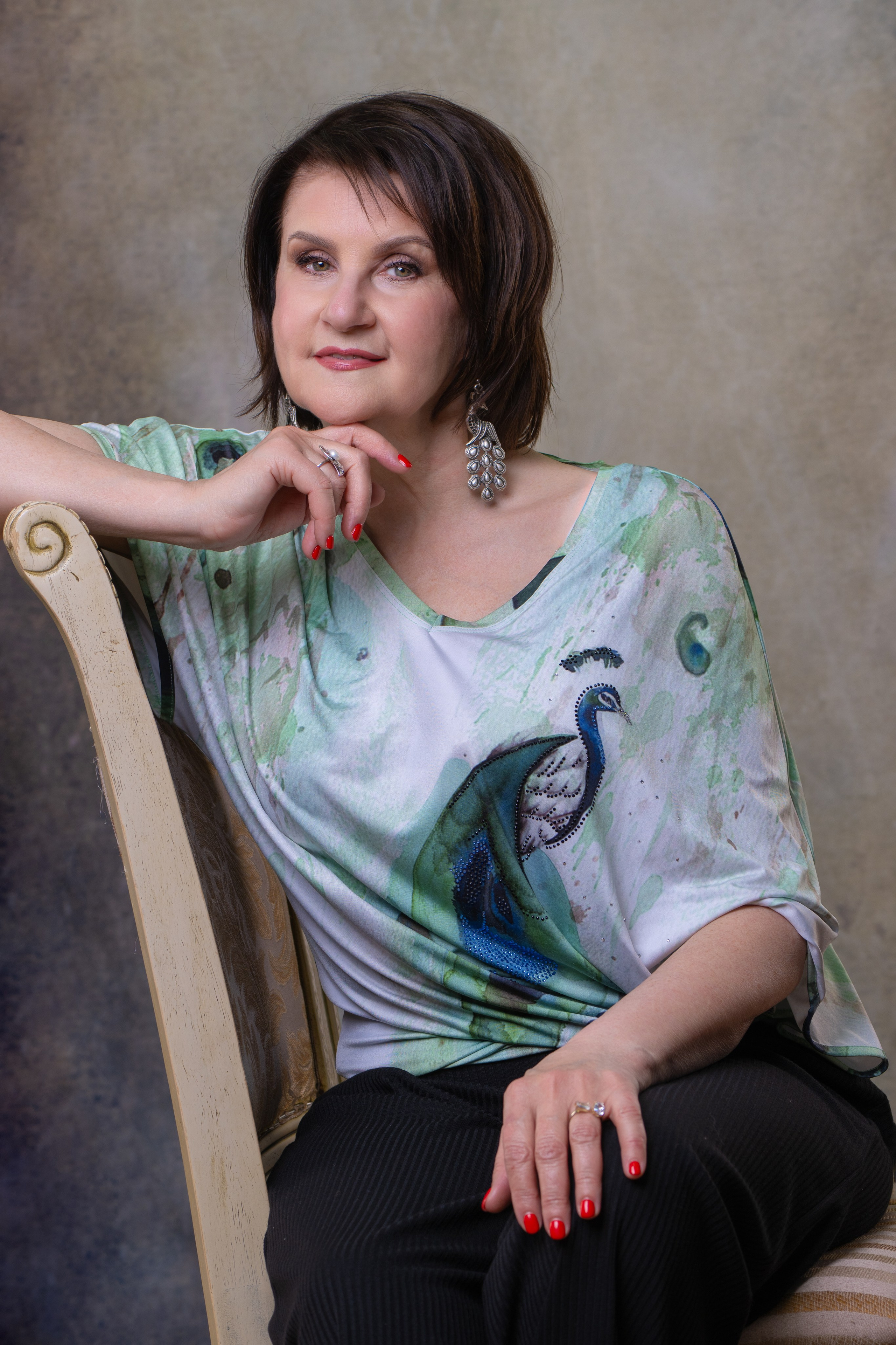 Студийные женские портреты. Главная