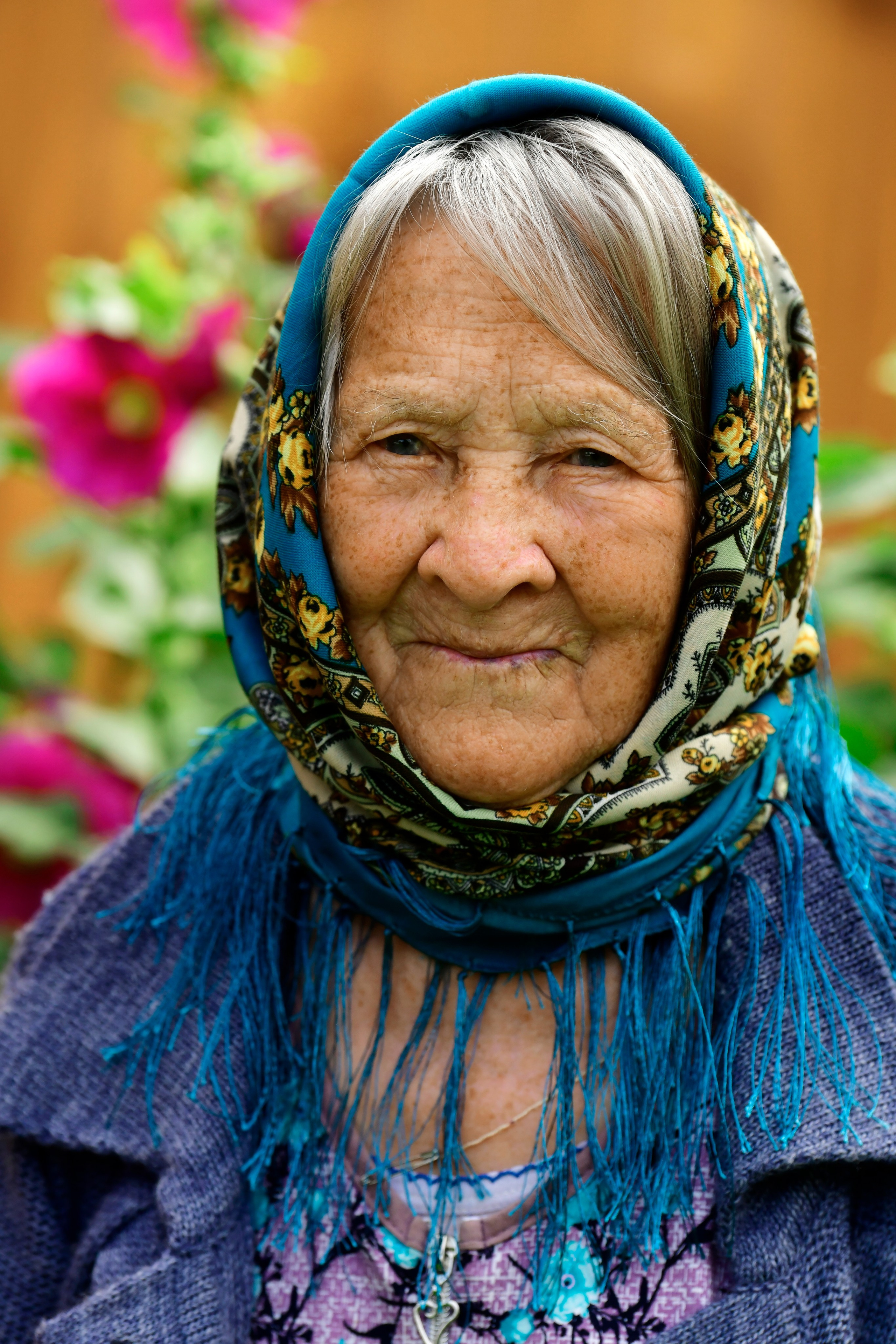 Не студийные. Главная