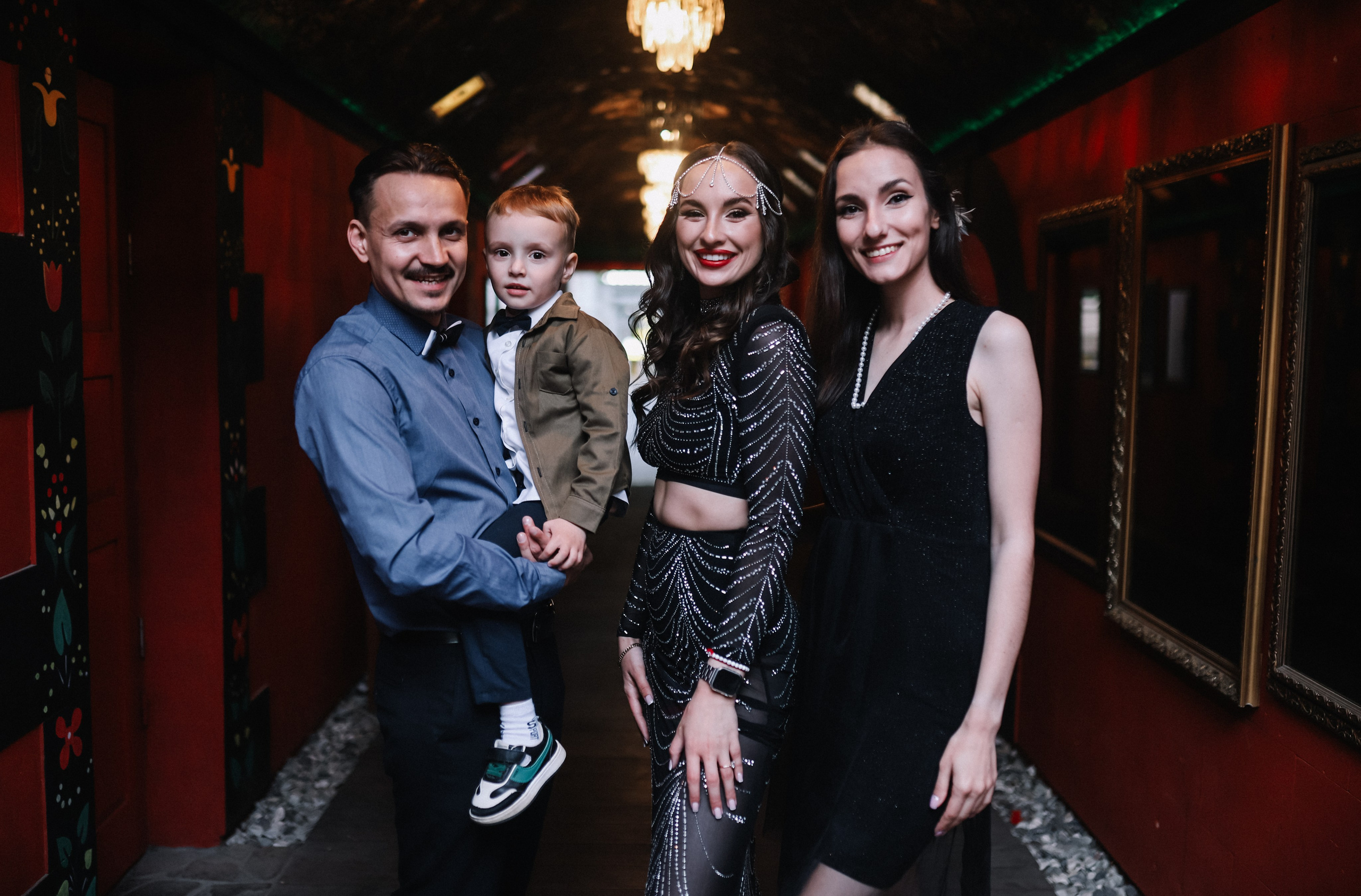 25.Диана и гости