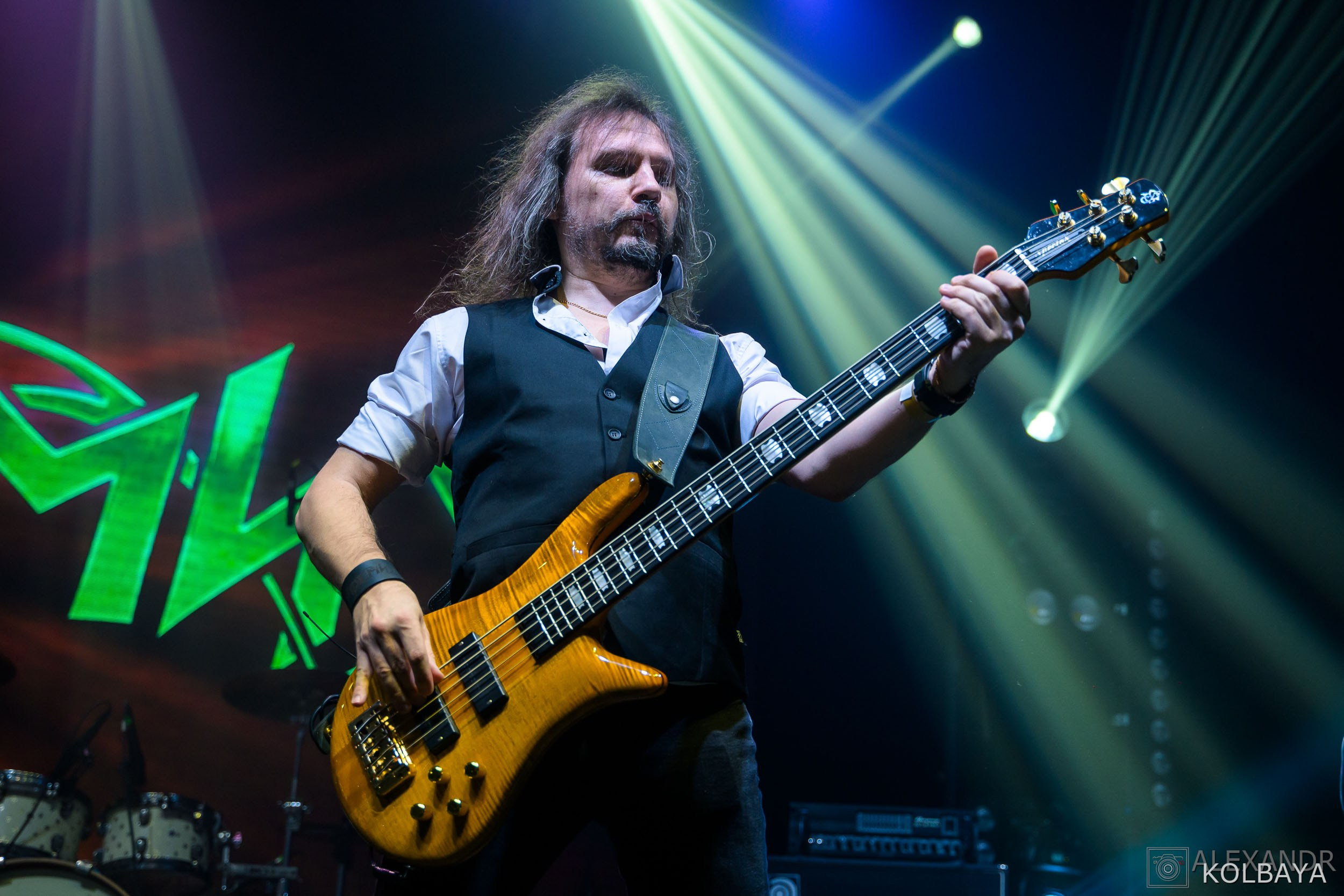 Эпидемии 29 лет — концерт в день рождения. Концертный и театральный репортажный фотограф в Москве Александр Колбая