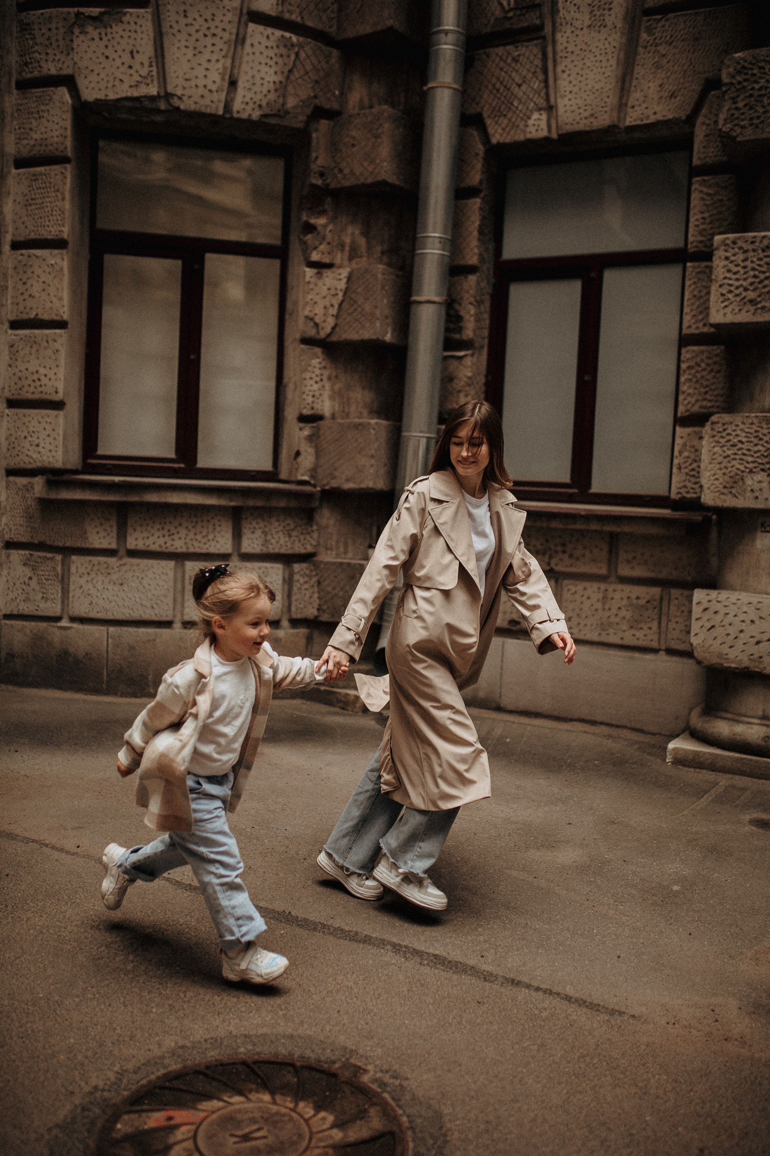 Елена и Алёна Петроградская сторона. Семейный и Свадебный фотограф в Санкт-Петербурге Плохая Екатерина