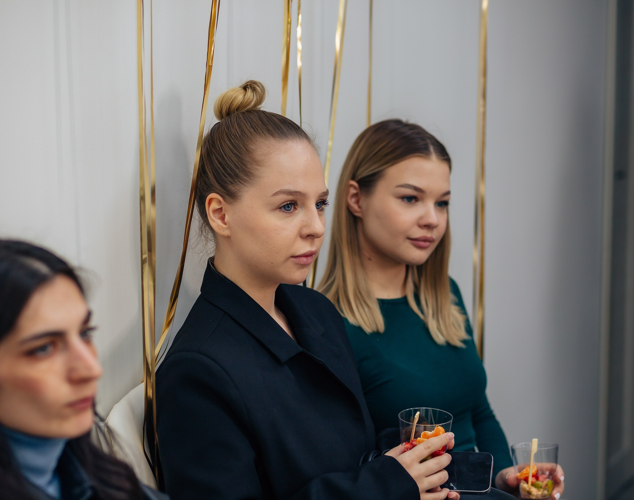 Фотограф на открытие ресторанов и кафе в Сочи — Коммерческий репортаж. Фотограф Сочи Адлер. Солькаева Анастасия