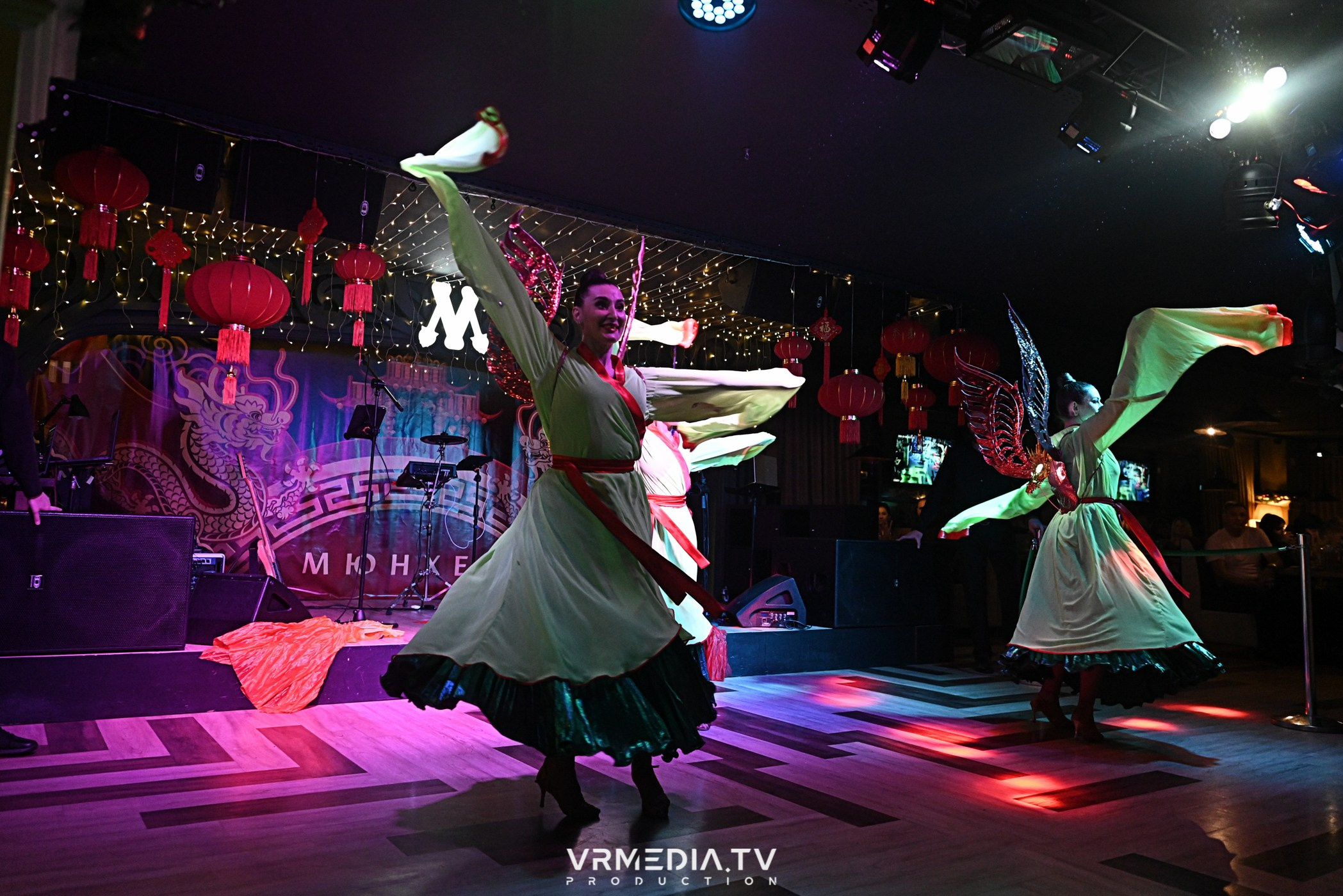 Новогодний вечер в ресторане «Мюнхен»