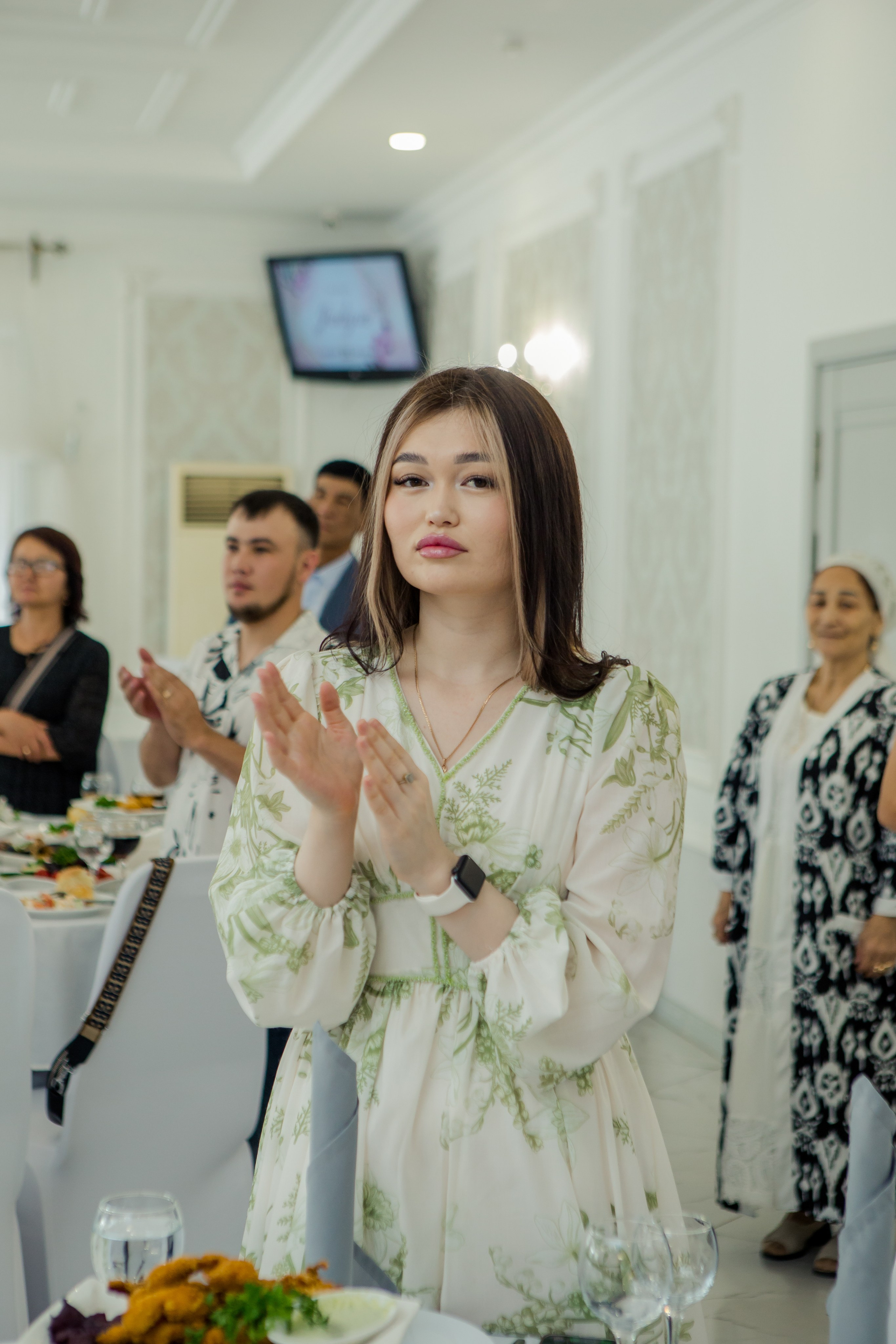 QYZ UZATU ZHADYRA. Свадебный и репортажный фотограф в Астане T.Yertay «Nomad media»