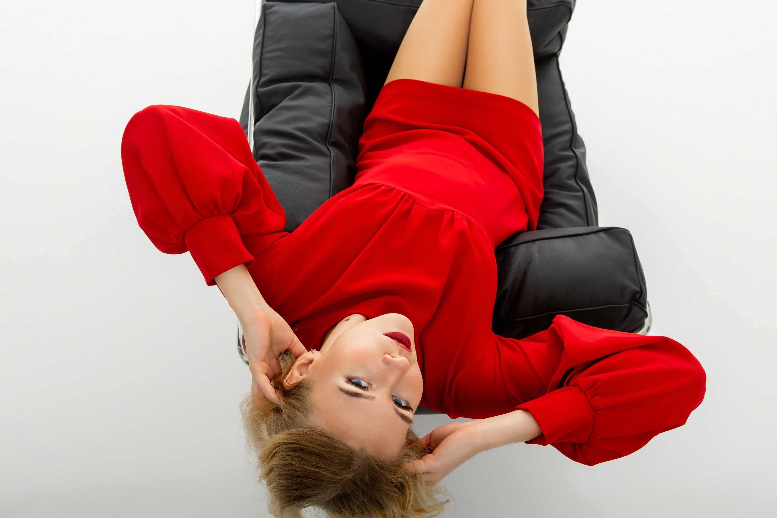 Студия Гимназия 12 11 А 2024 г. Свадебный и портретный Фотограф в Липецке Дмитрий Котюков