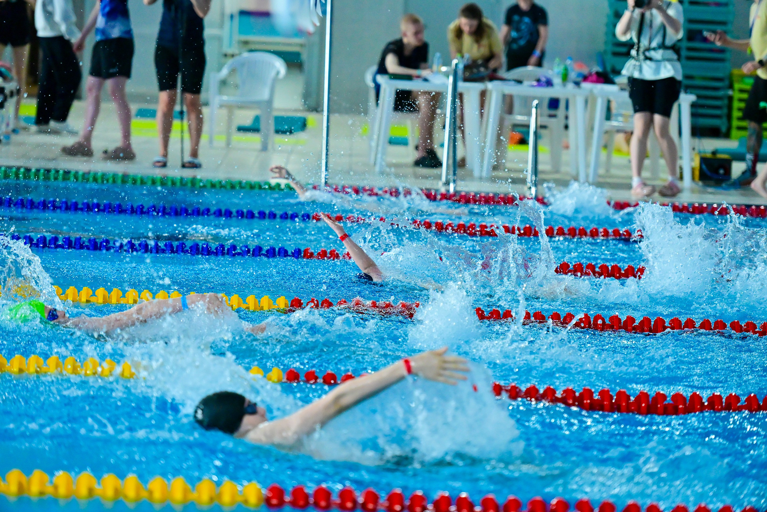 Swim rocket Бассейн ЗИЛ Москва 15.04.2026. Фотограф Михаил Гуменный