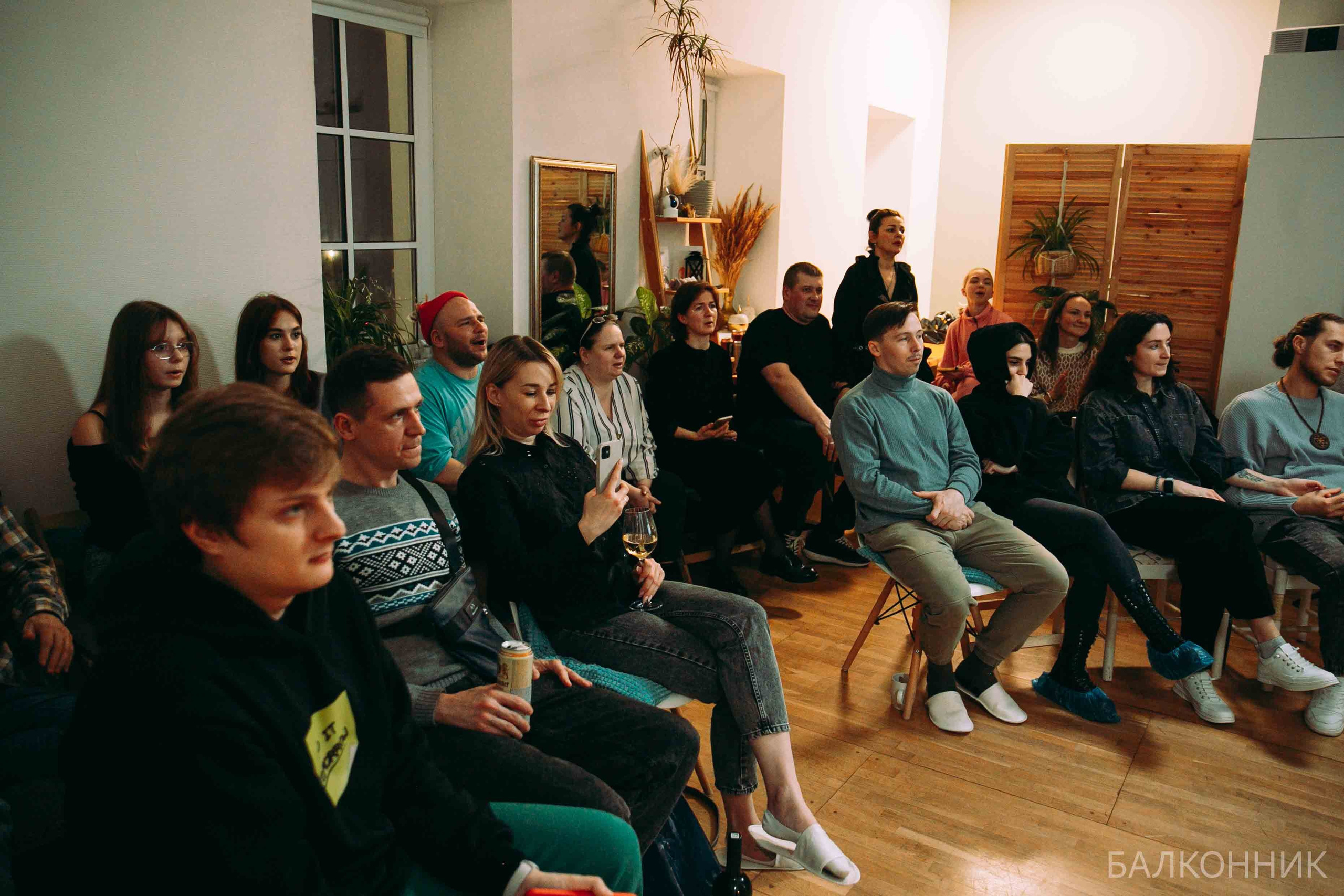 «Балконник». Ваш репортажный фотограф Артемий Антонов