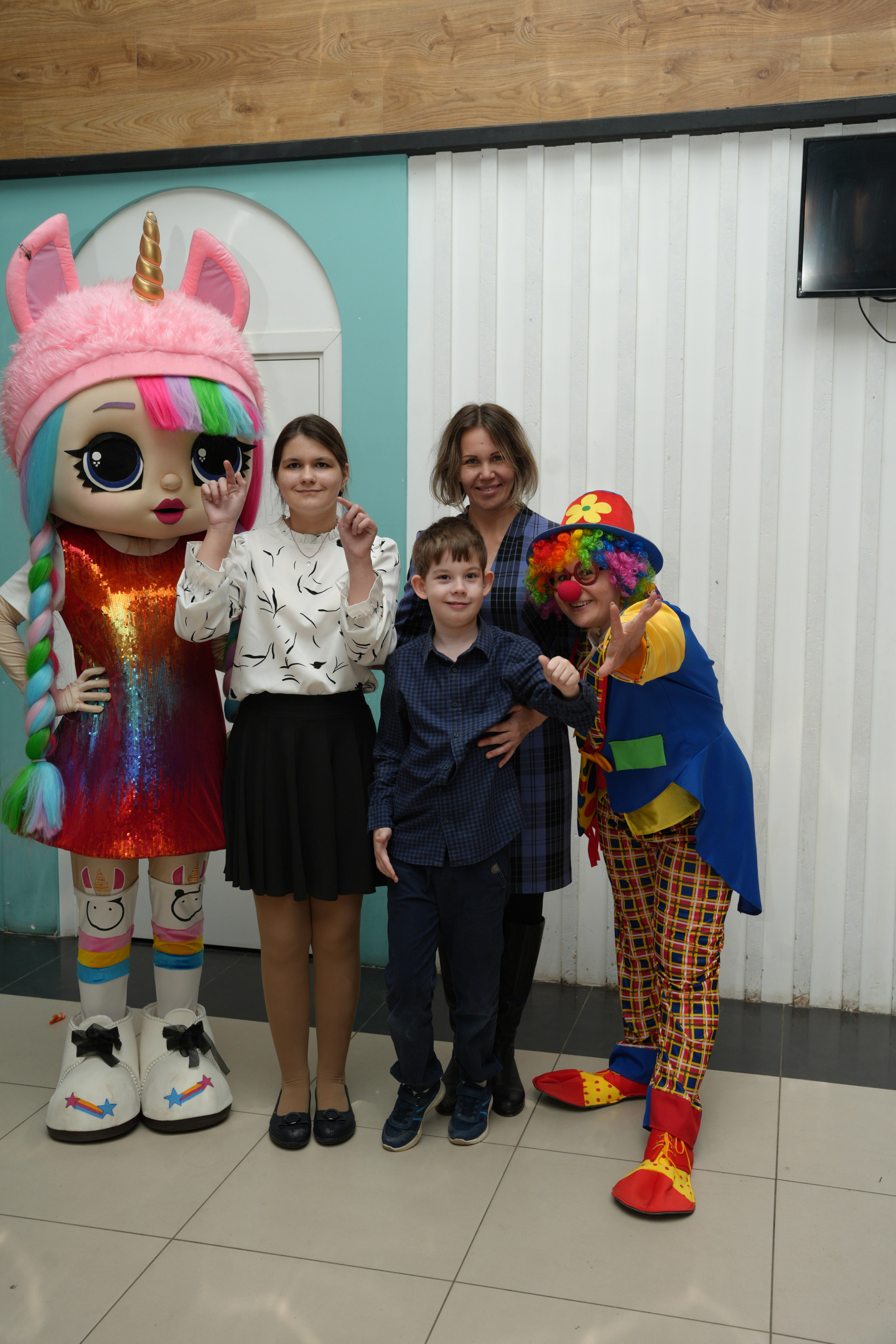 Социально —благотворительная акция «Ты в этом мире не один», посвященная Международному дню инвалидов. ВЫПУСКНЫЕ АЛЬБОМЫ, Школьный фотограф, семейный и свадебный в Саратове и области Ольга Плаксина