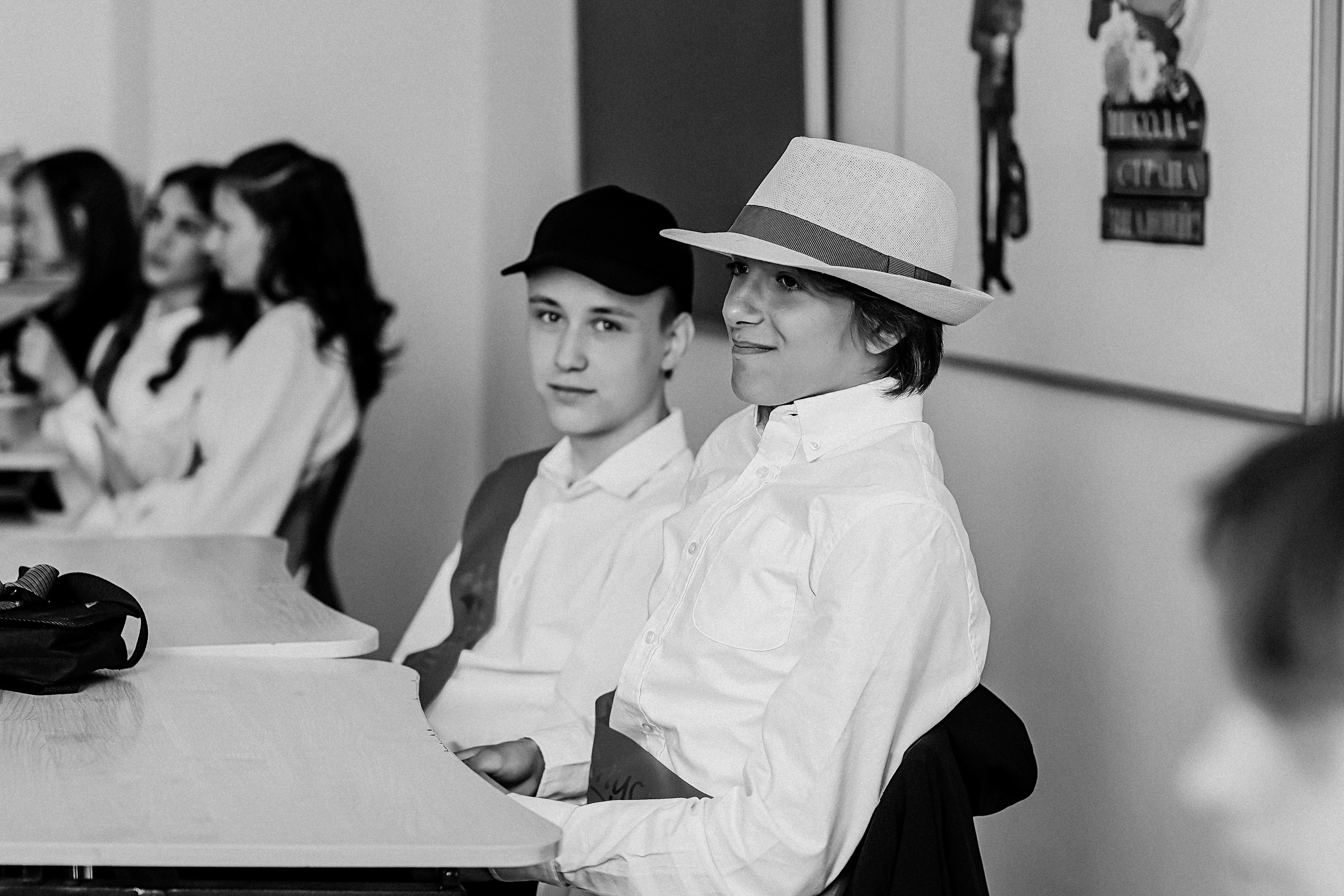 Последний звонок. Семейный фотограф Тюмень, фотограф на роды Салмина Мария