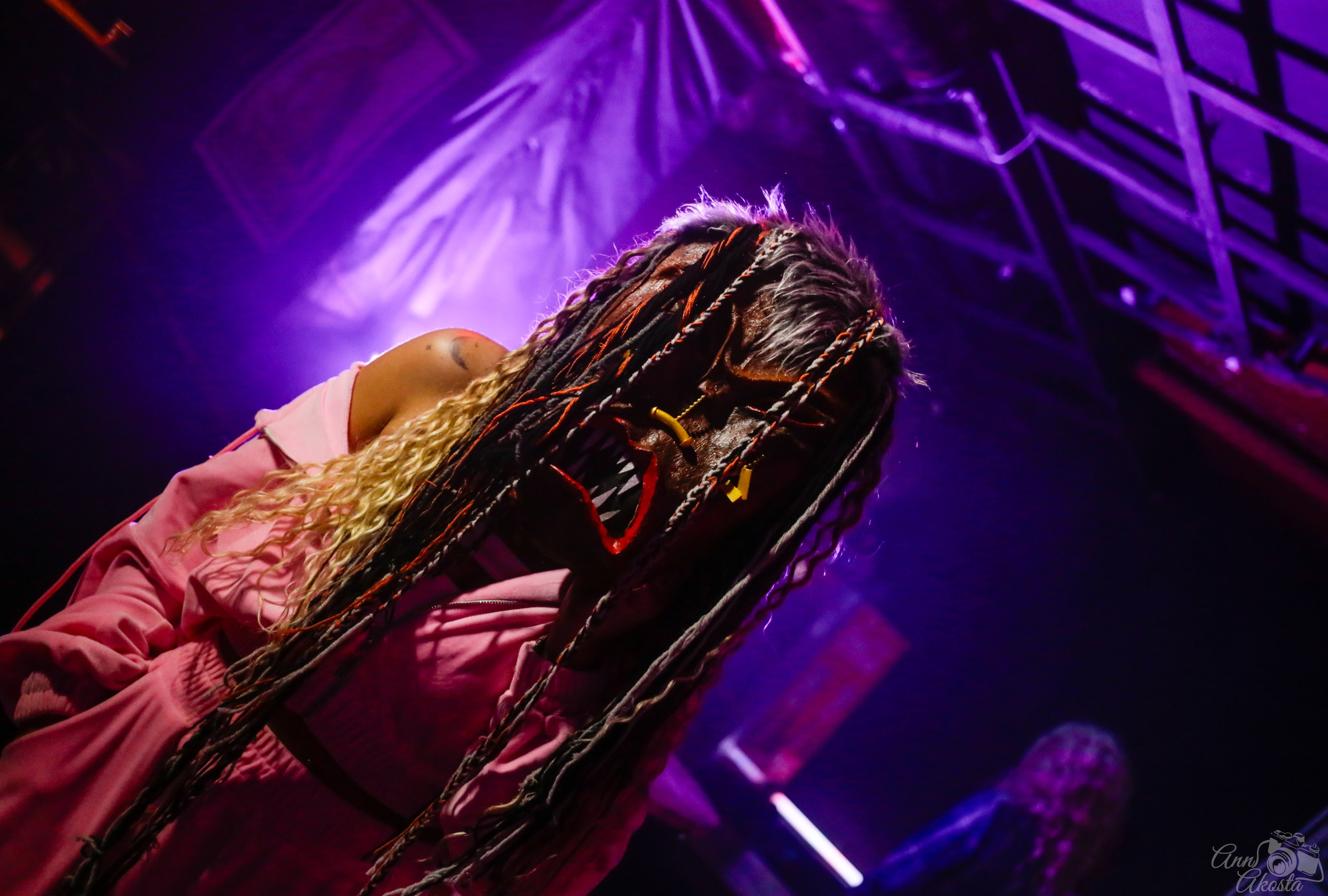 Фильм «Третья смена». Анна Акоста: фотограф в Санкт-Петербурге и Таганроге