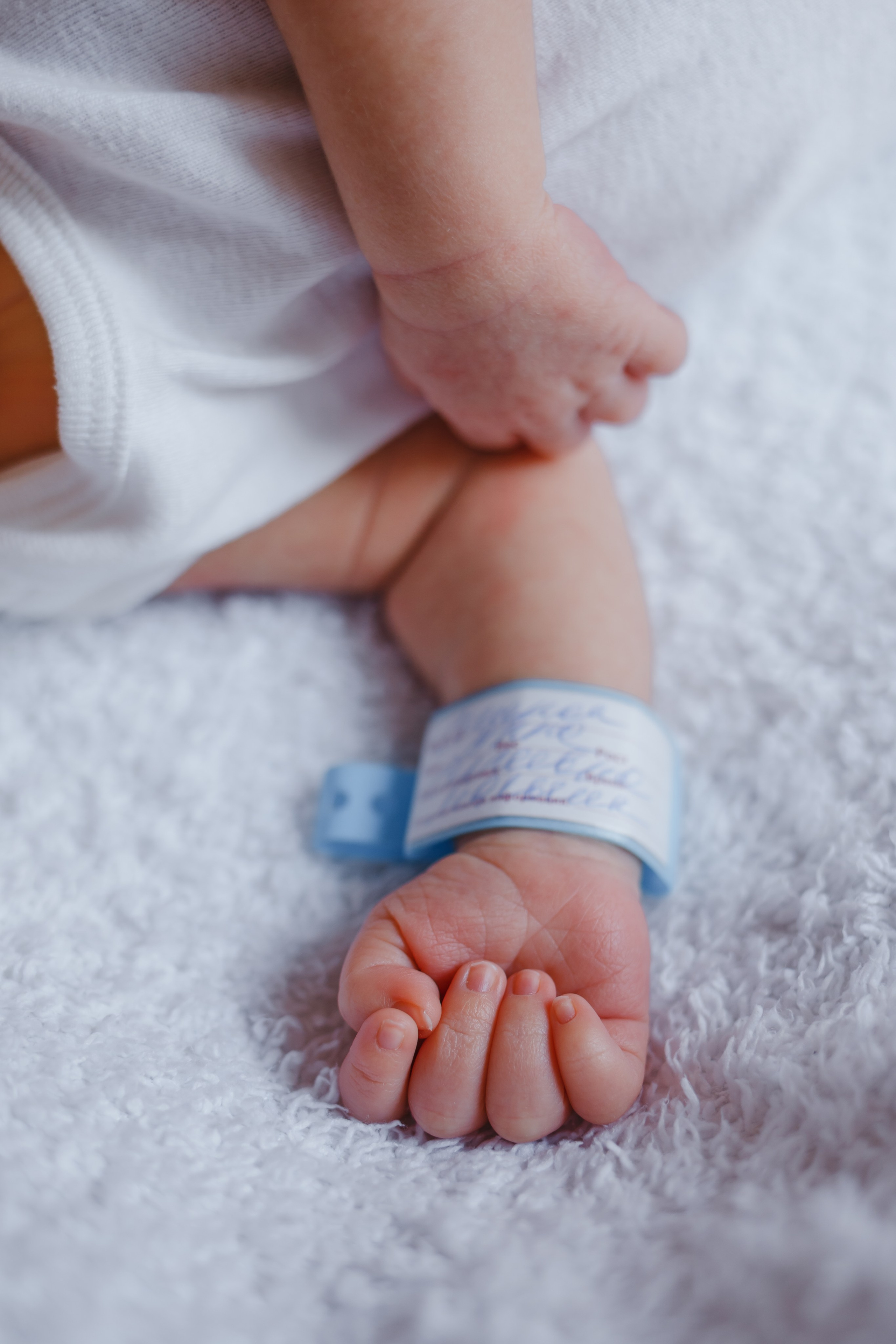 Выписка Анны с малышом Федором. Семейный фотограф Николаева Ольга