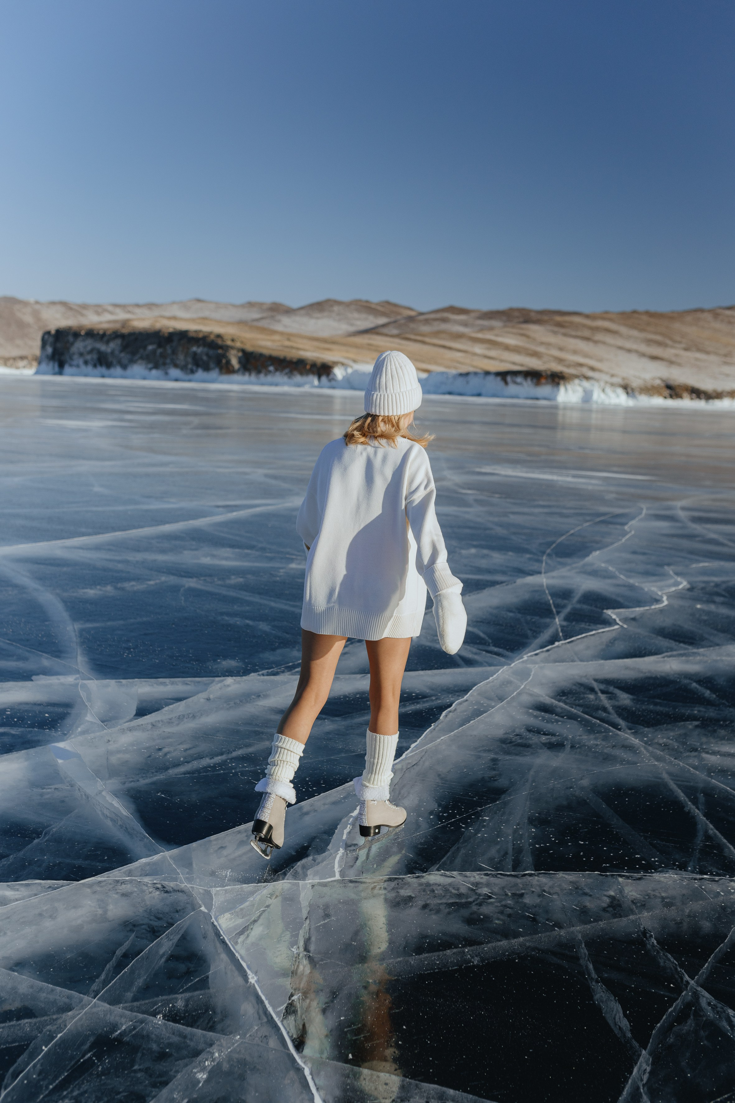 Лёд Байкала. Фотограф Ольхон/ Индия, Регина
